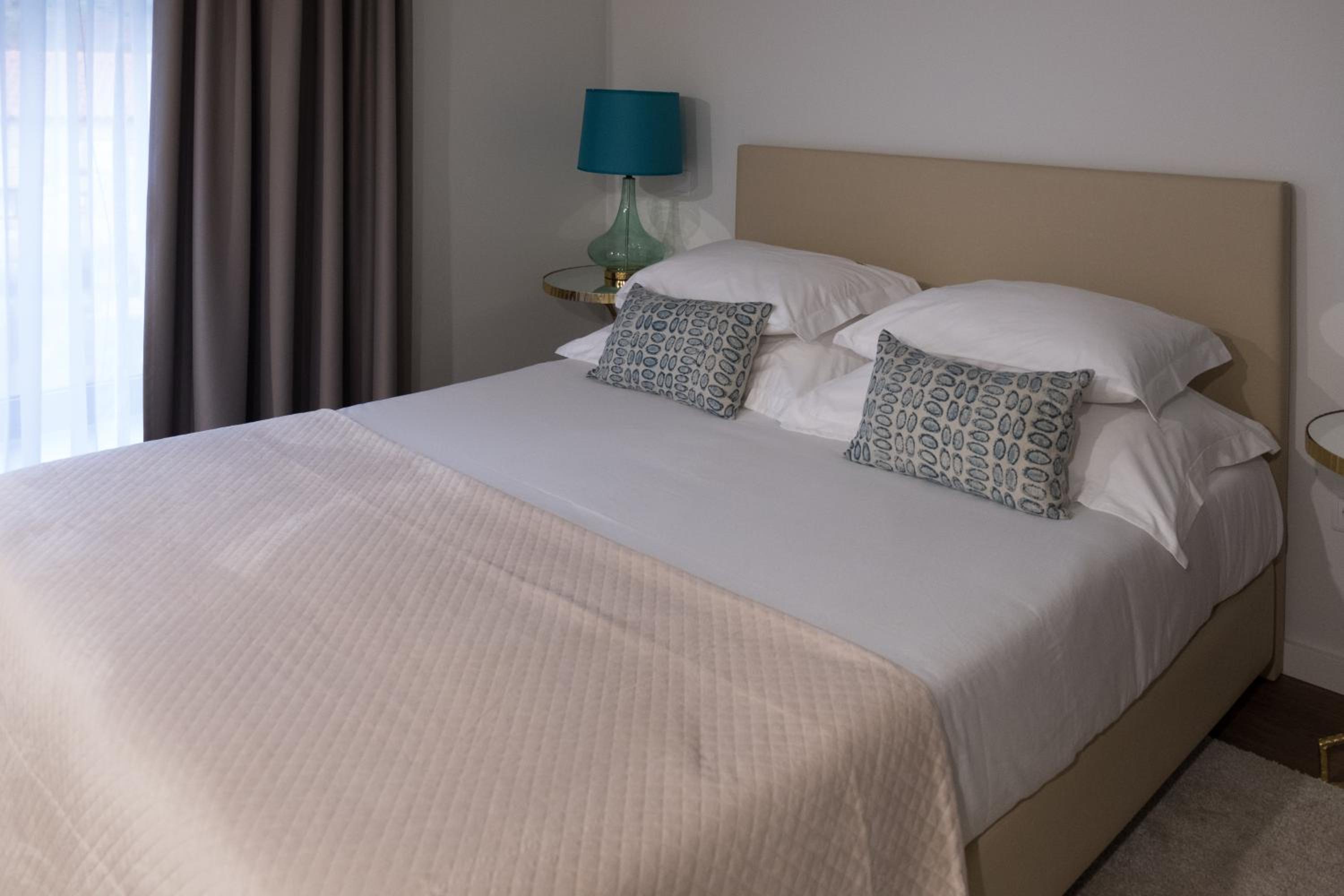 Junior Suite with Garden View - Photo 1