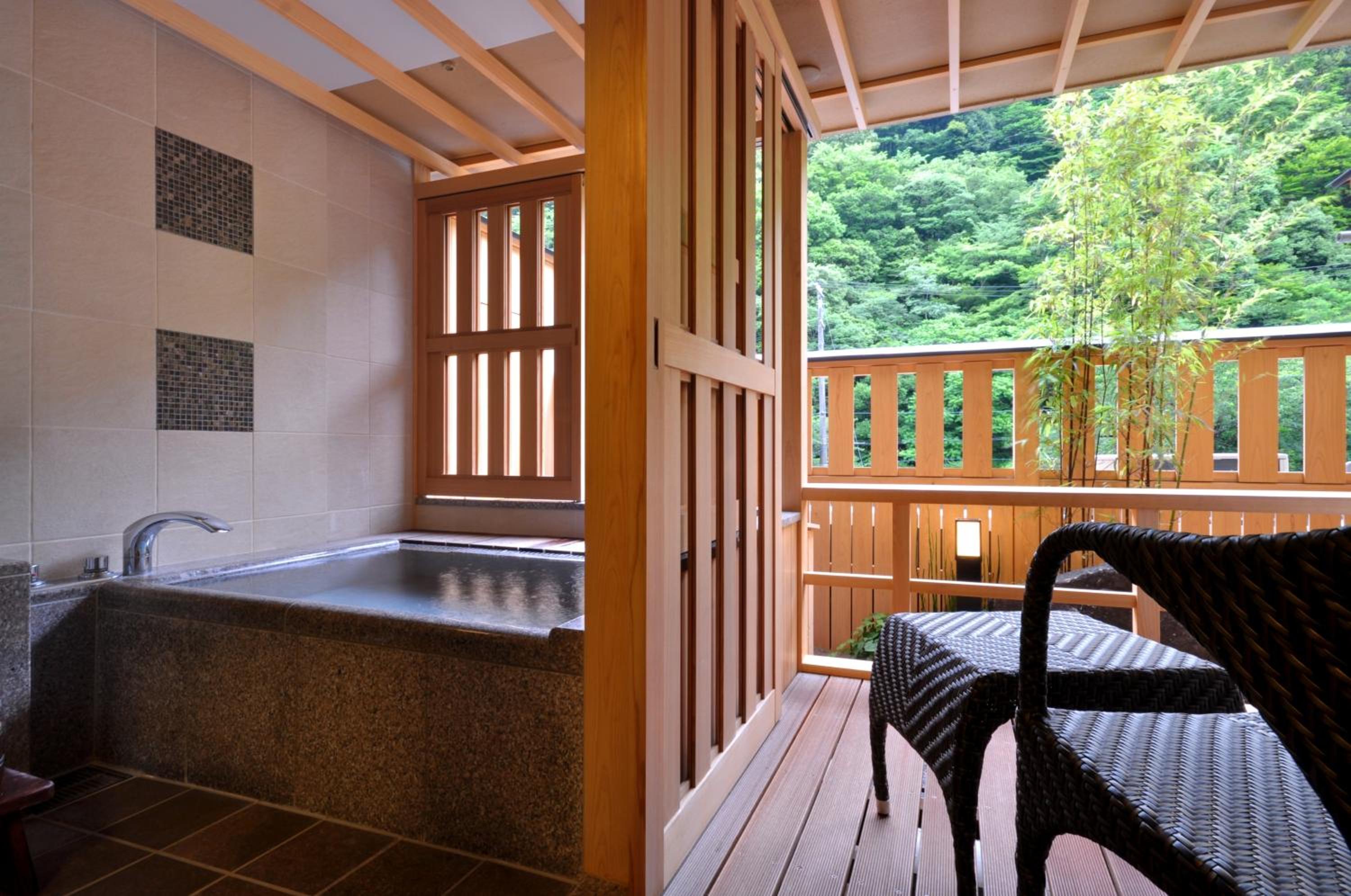 Japanese Western-Style Room with Open-air Bath - SUISAI - Non-Smoking 33㎡ - Photo 5