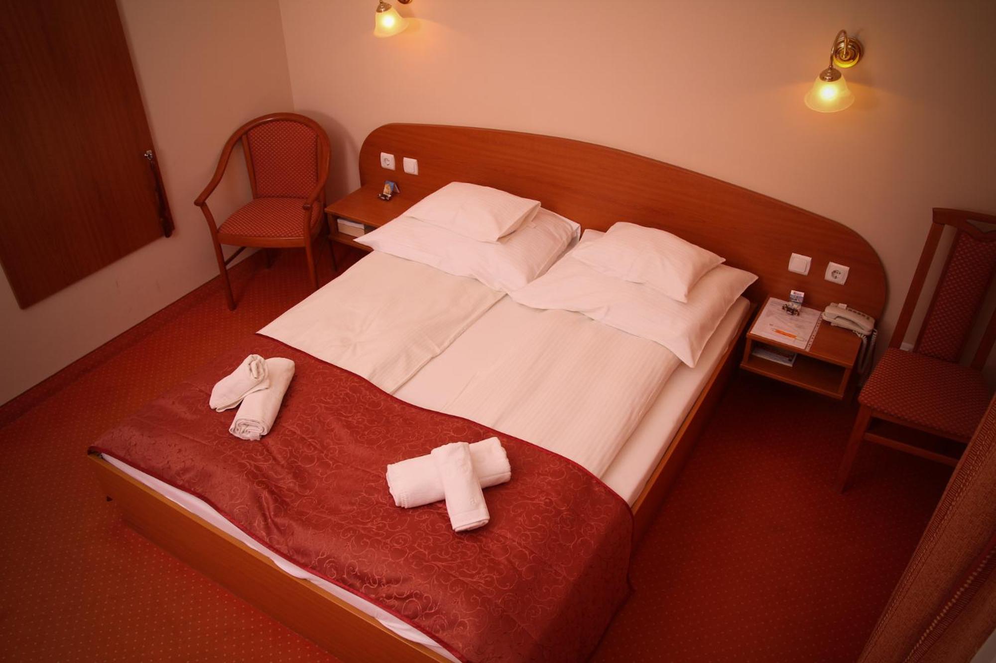 Quadruple Room photo 2