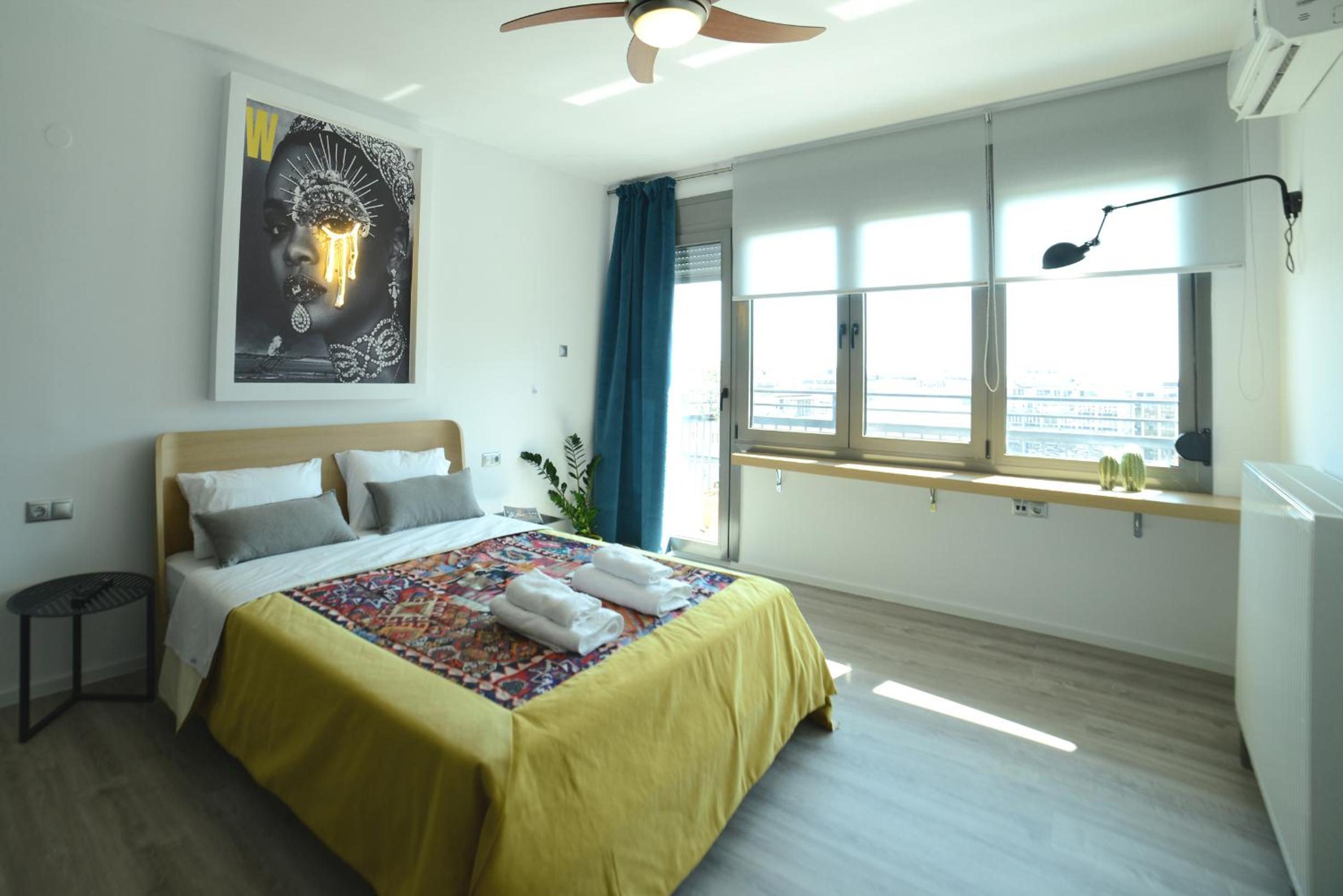 Apartment with Balcony