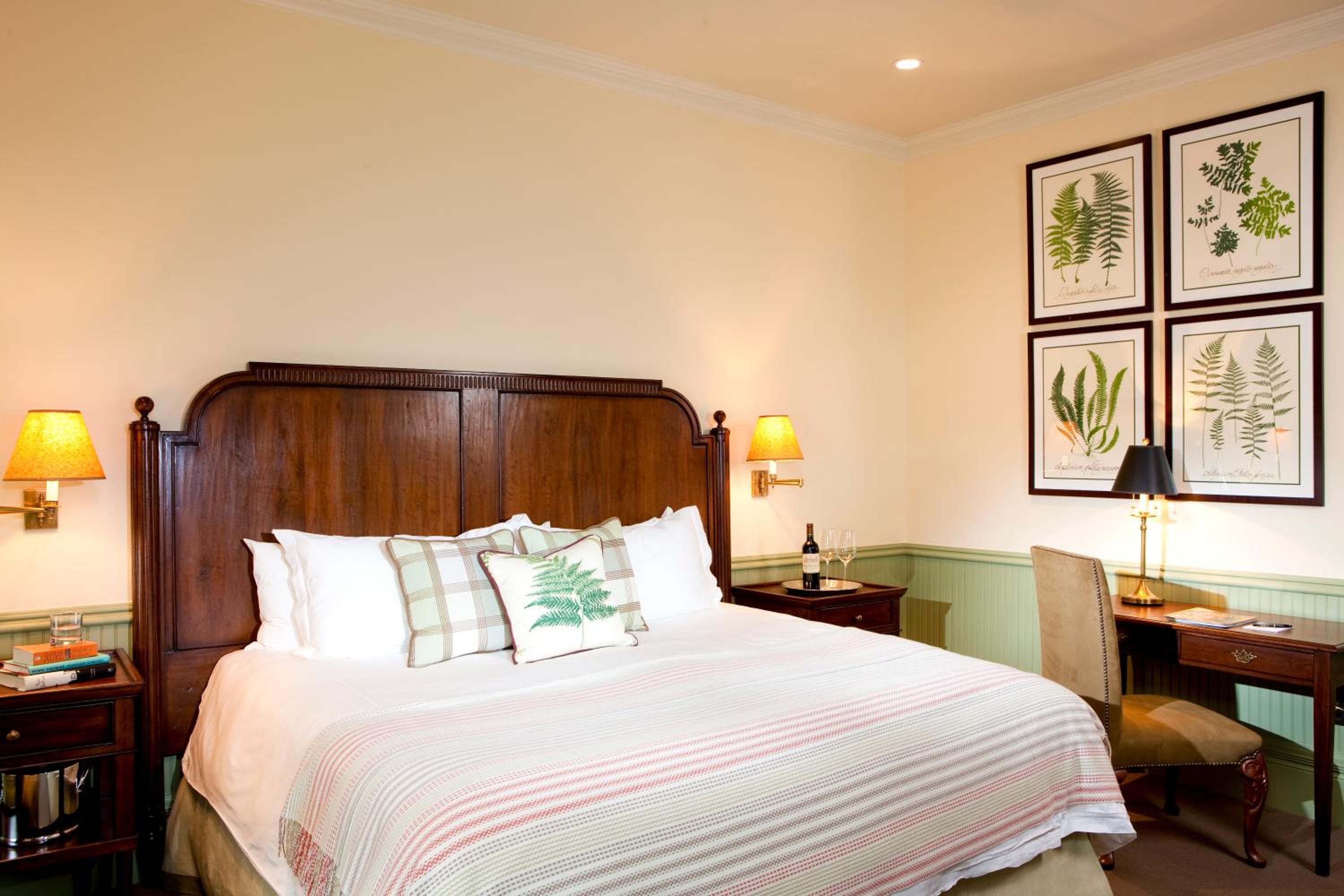 Grand King Room