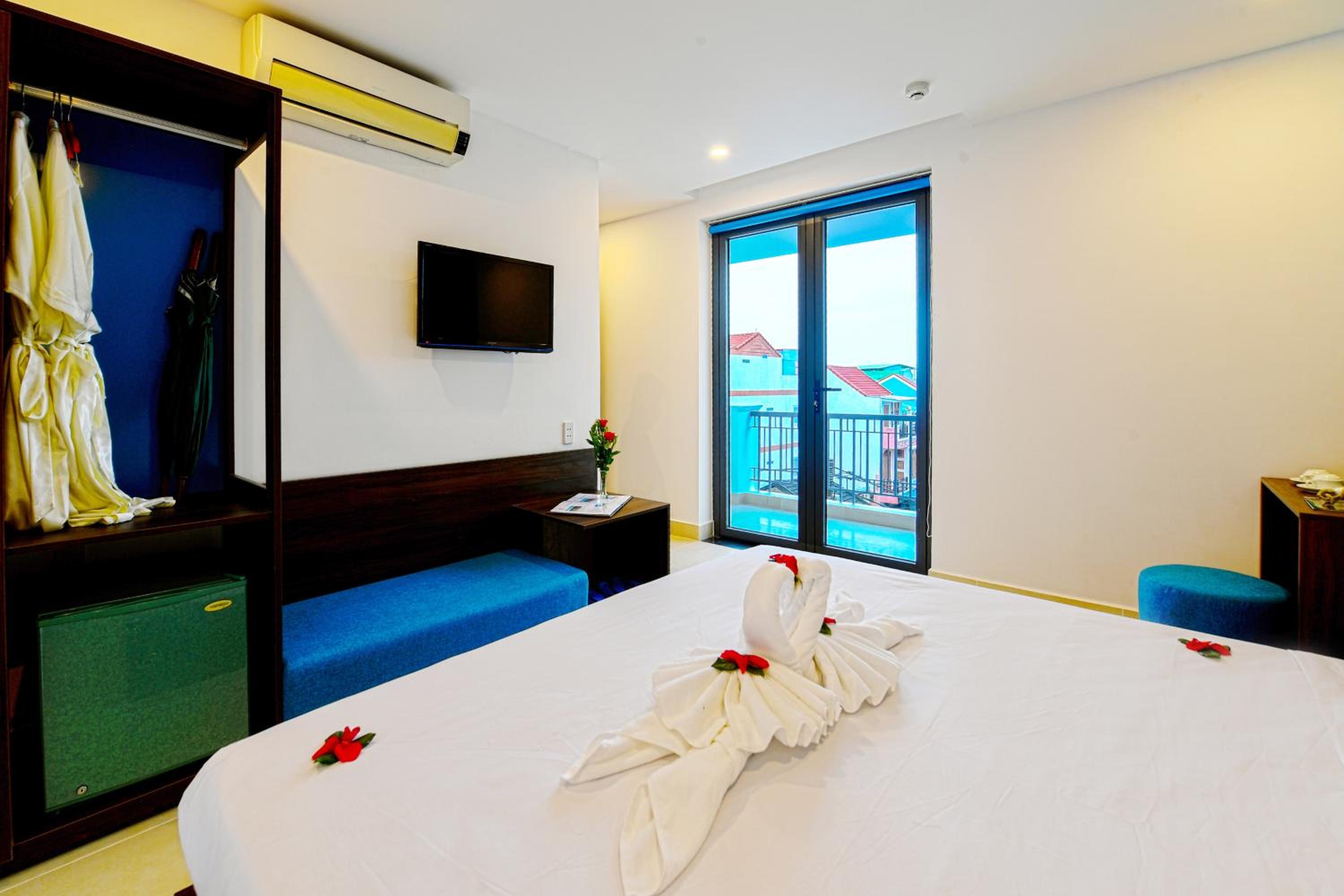 Deluxe Double Room - Photo 1