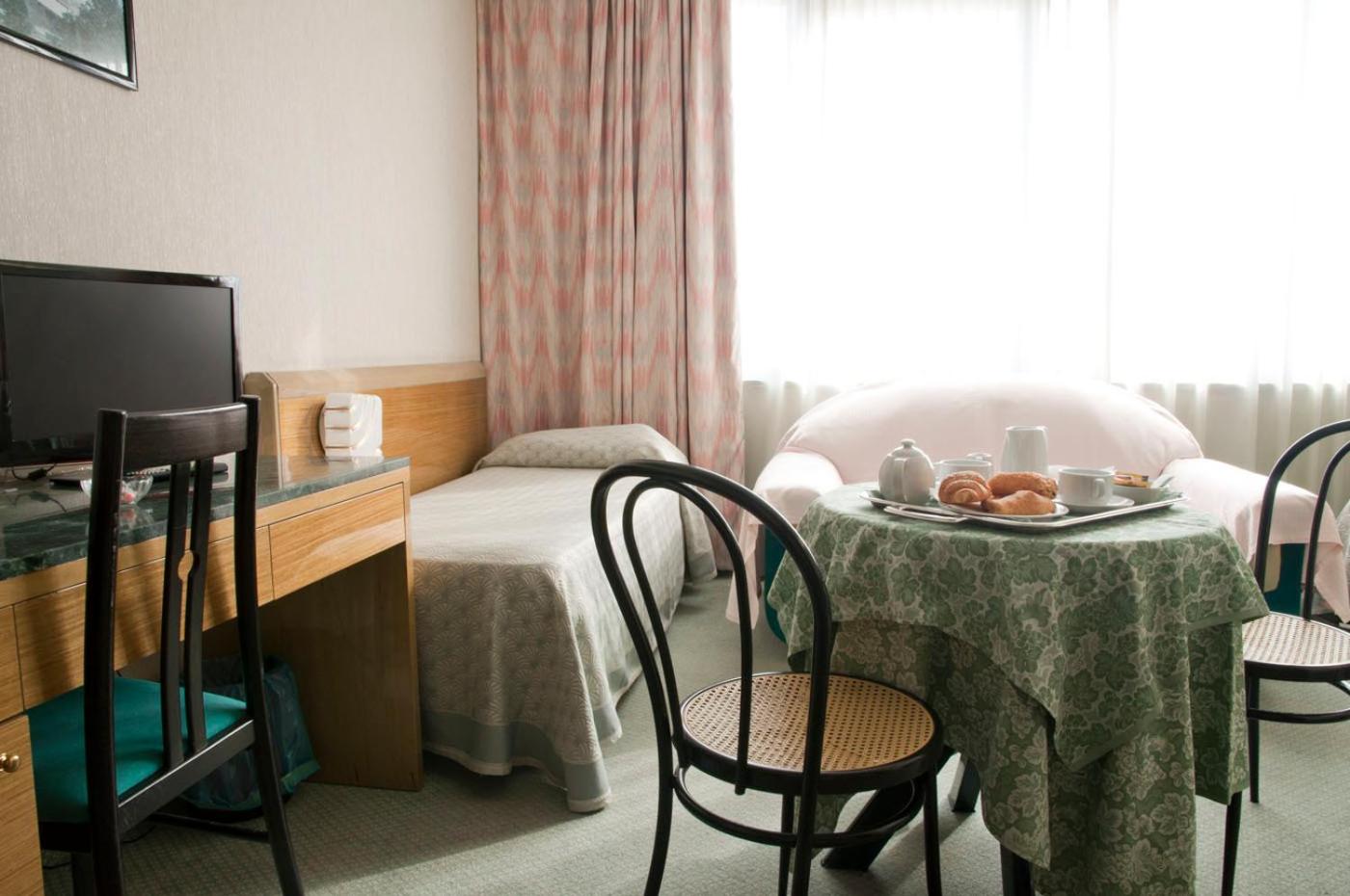 Double Or Twin Room photo 1
