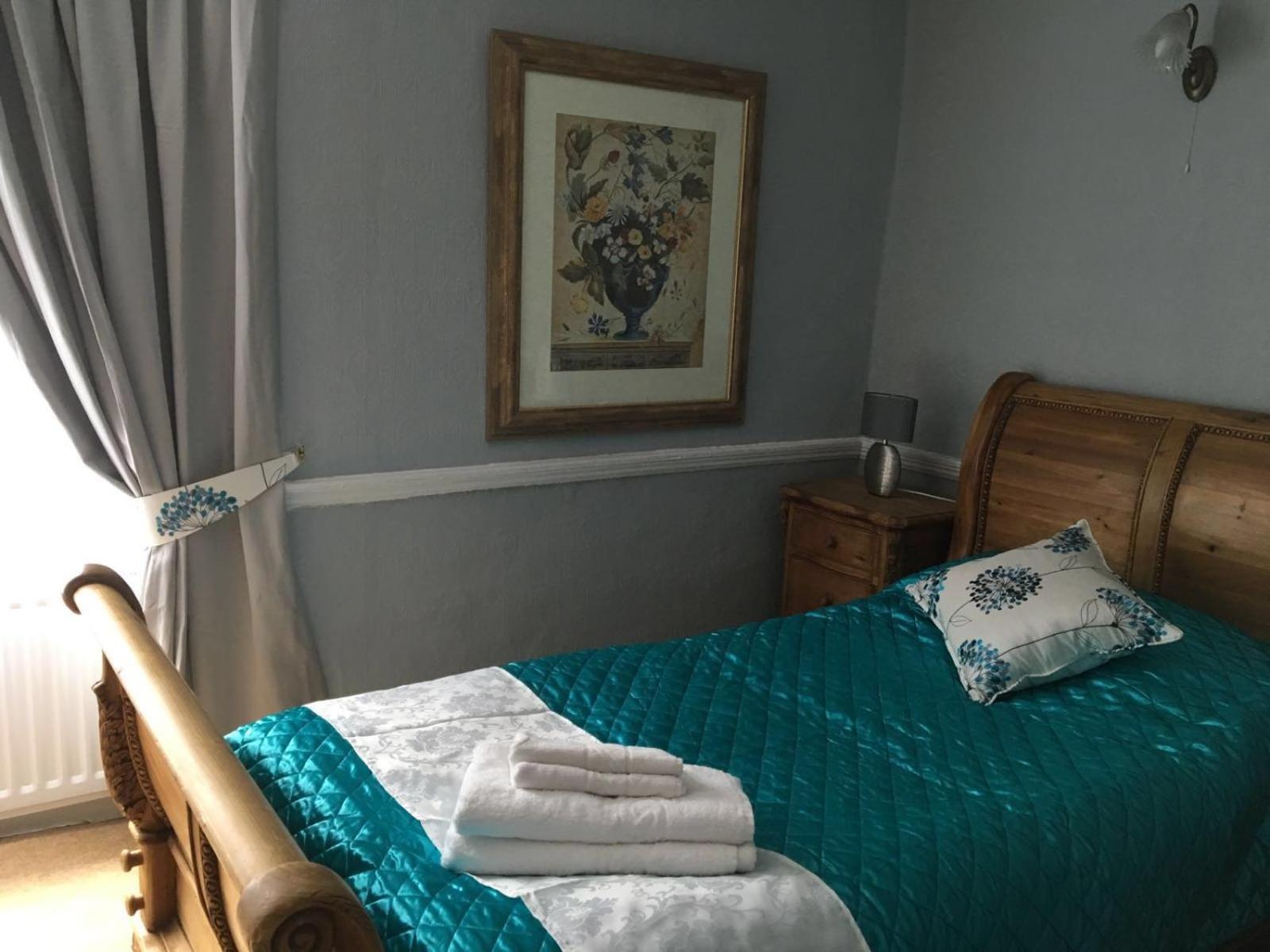 Twin Room - Photo 6