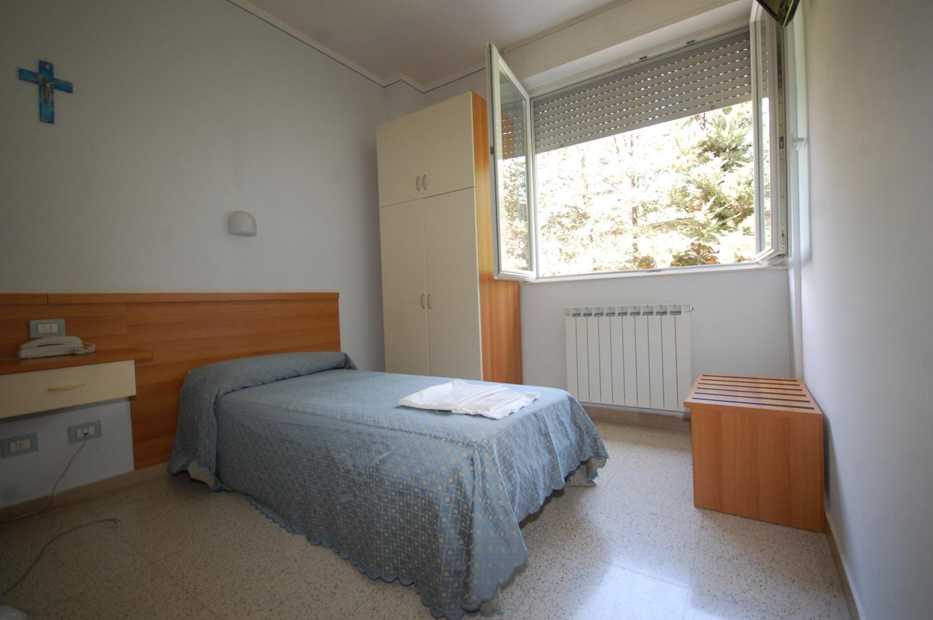 Single Room photo 1