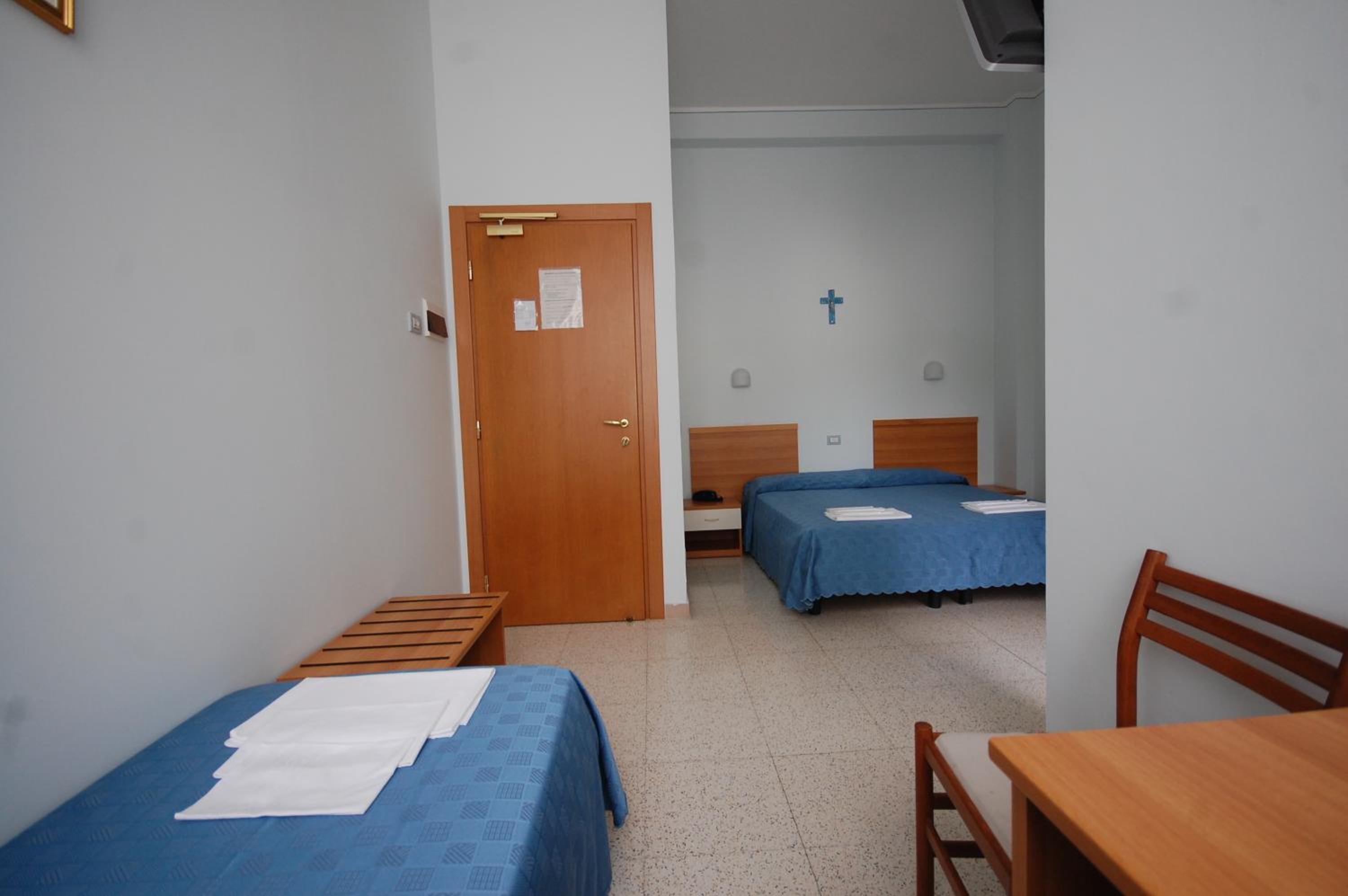 Triple Room - Photo 3