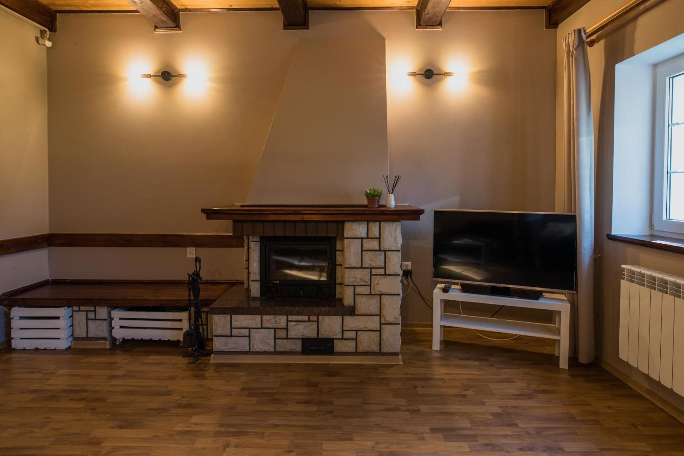 Villa photo 1