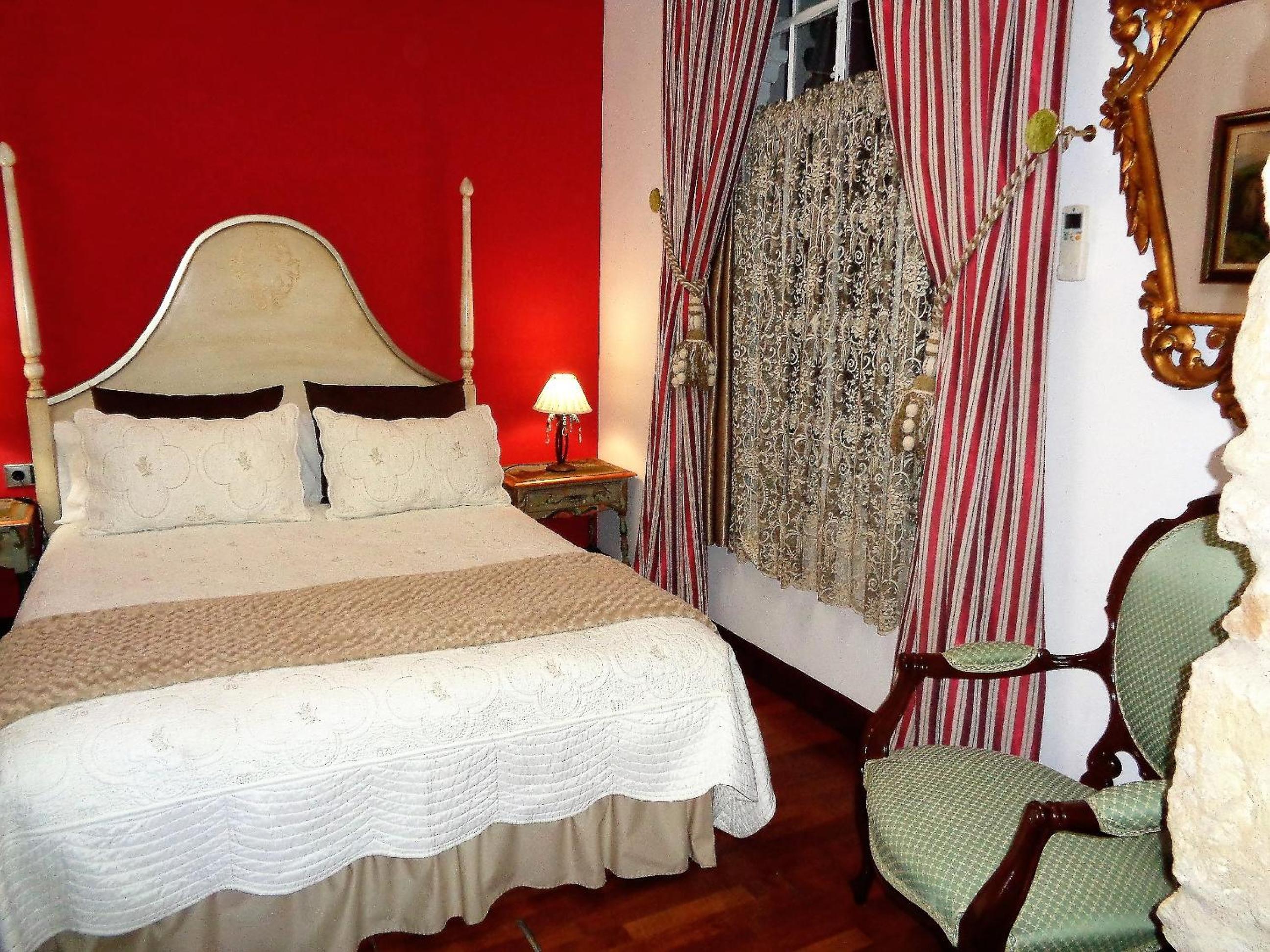 Charm Double Room - Photo 12