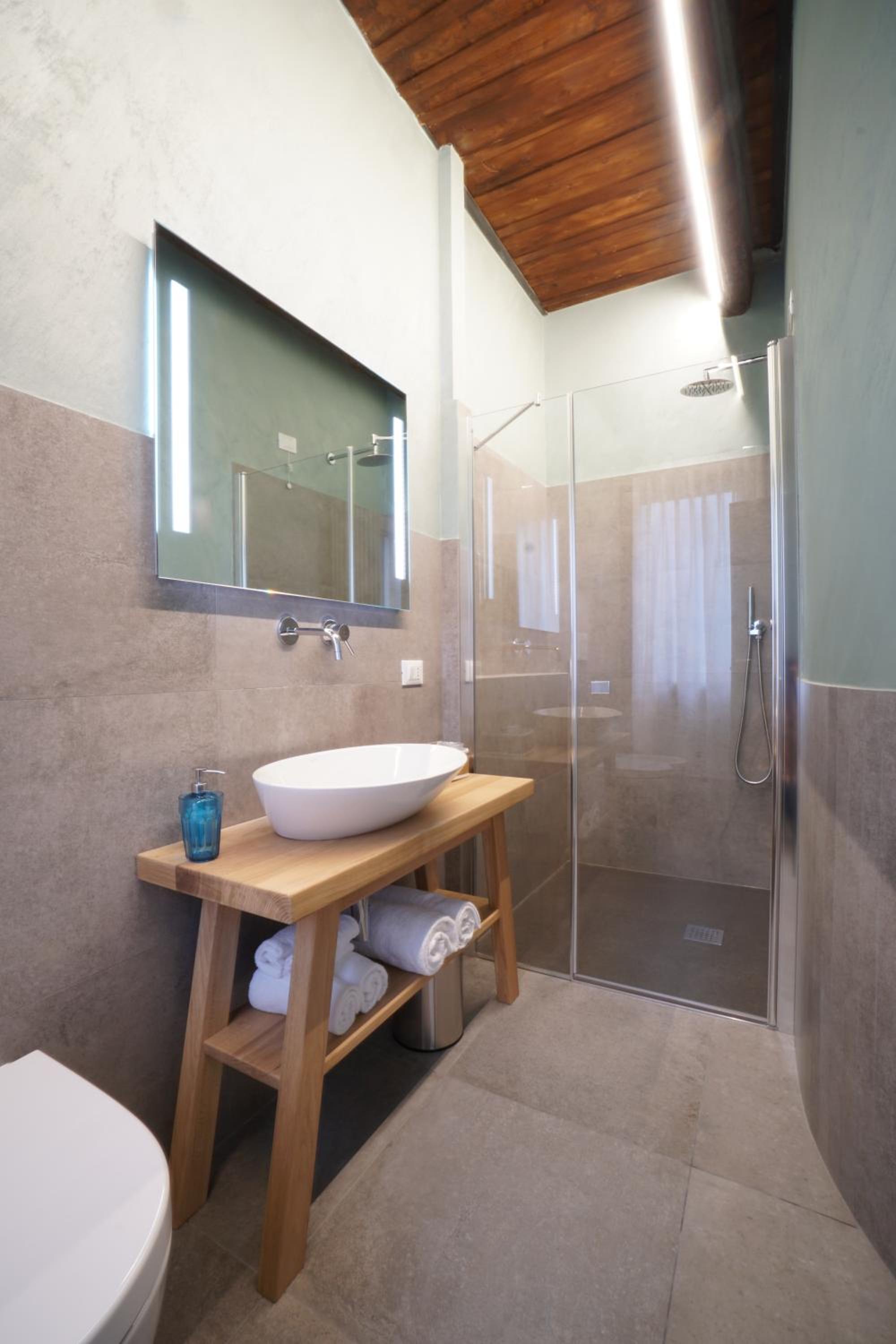 Luxury Triple Room photo 2