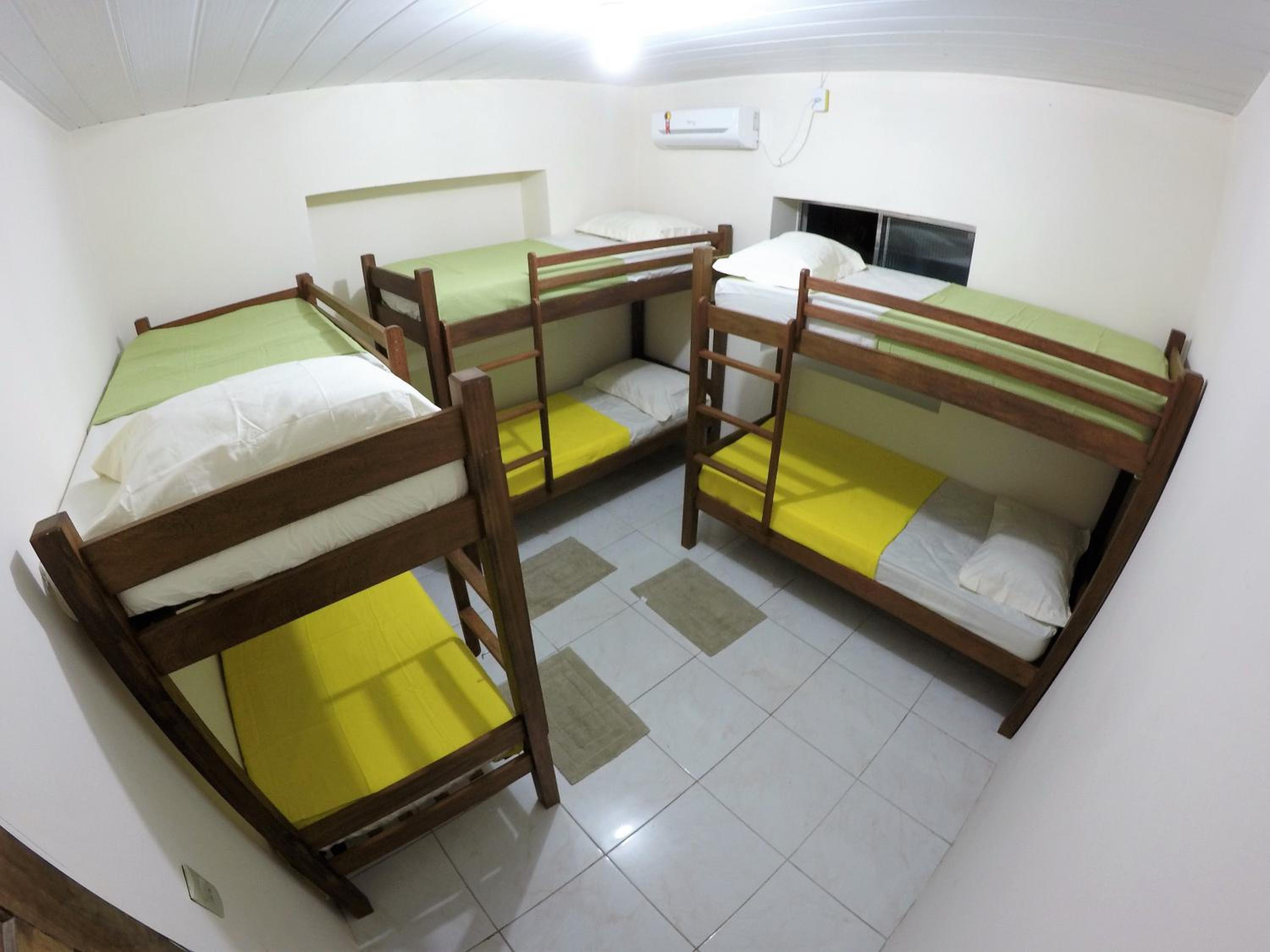 Bed in 6-Bed Female Dormitory Room photo 2