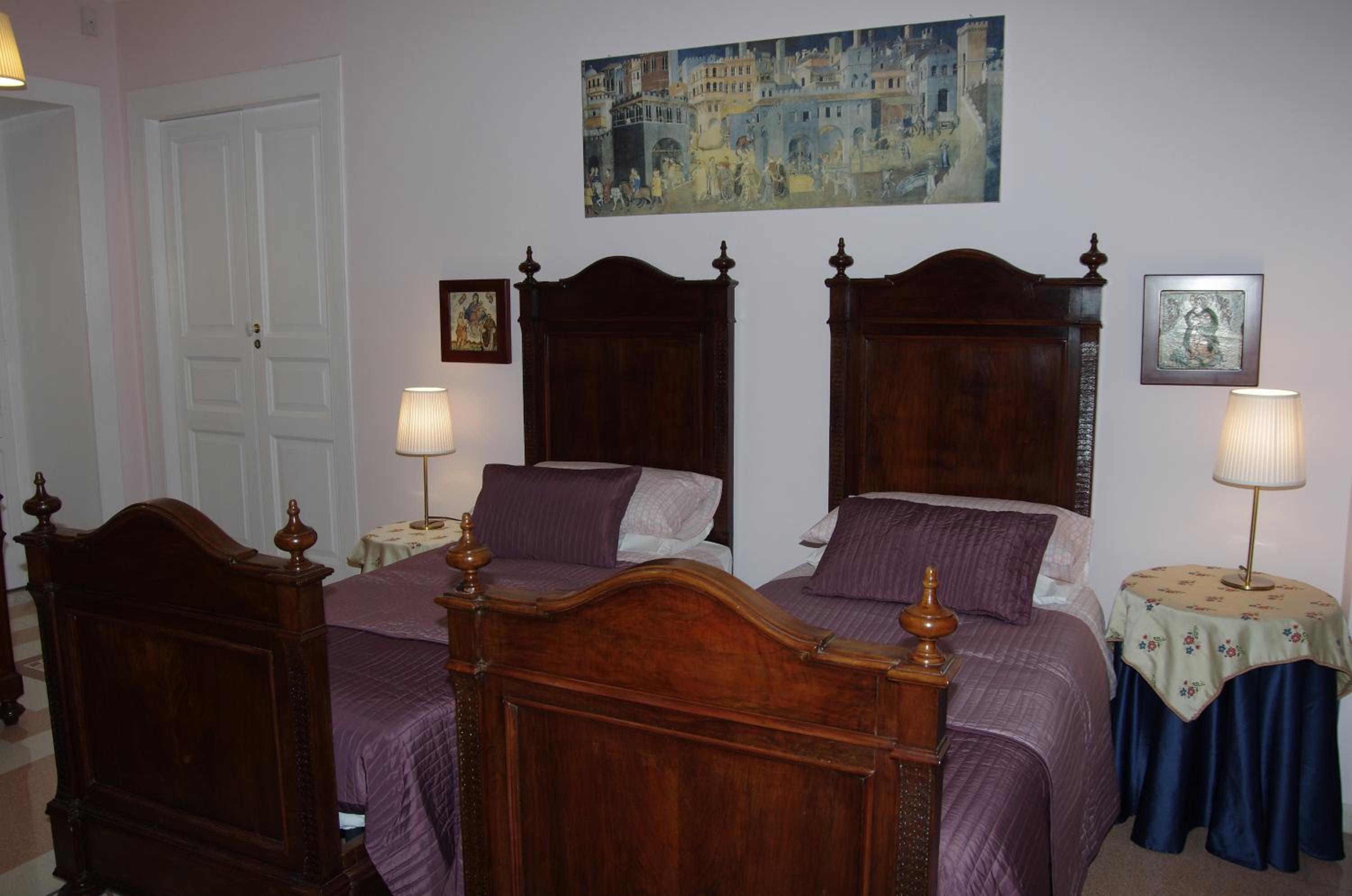 Two-Bedroom Apartment photo 1