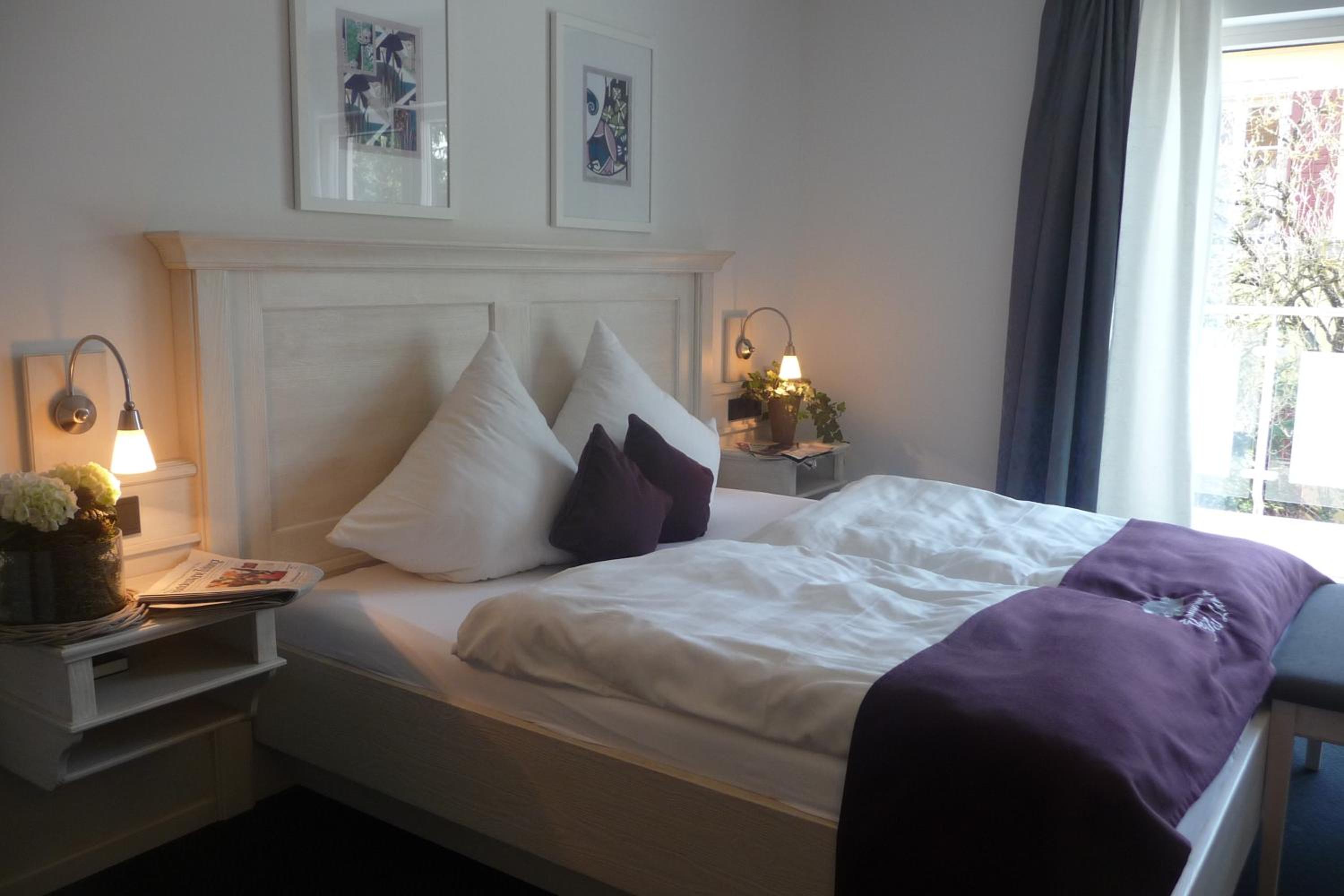 Deluxe Double Room - Photo 18