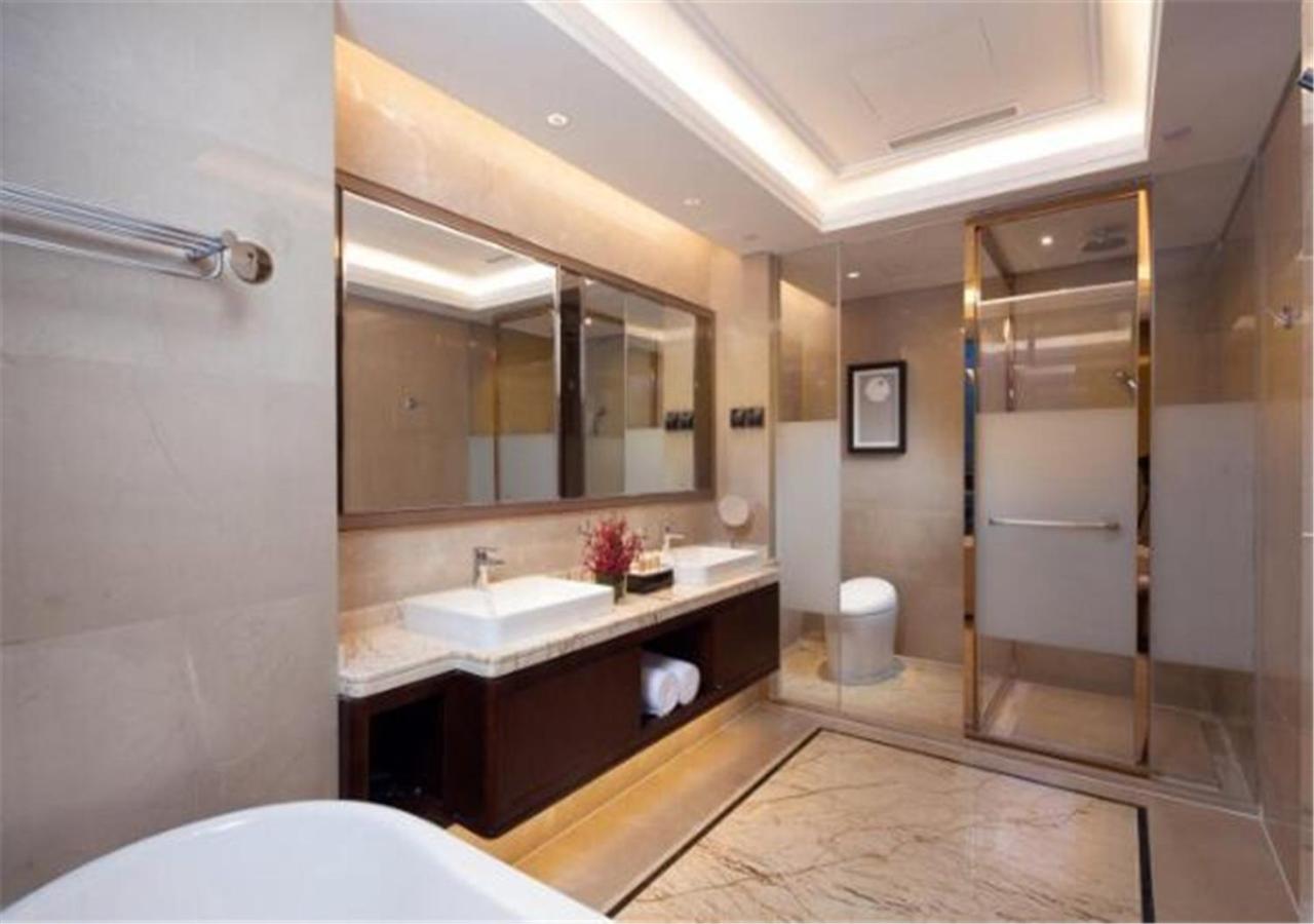 Deluxe Suite photo 1