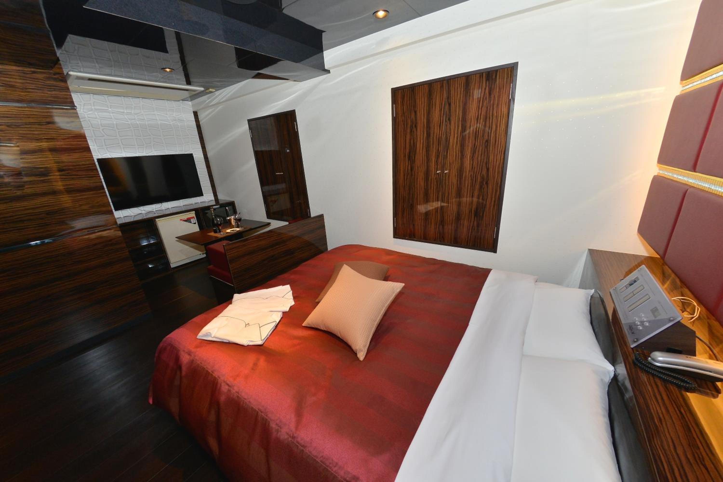 Deluxe Double Room - Photo 1