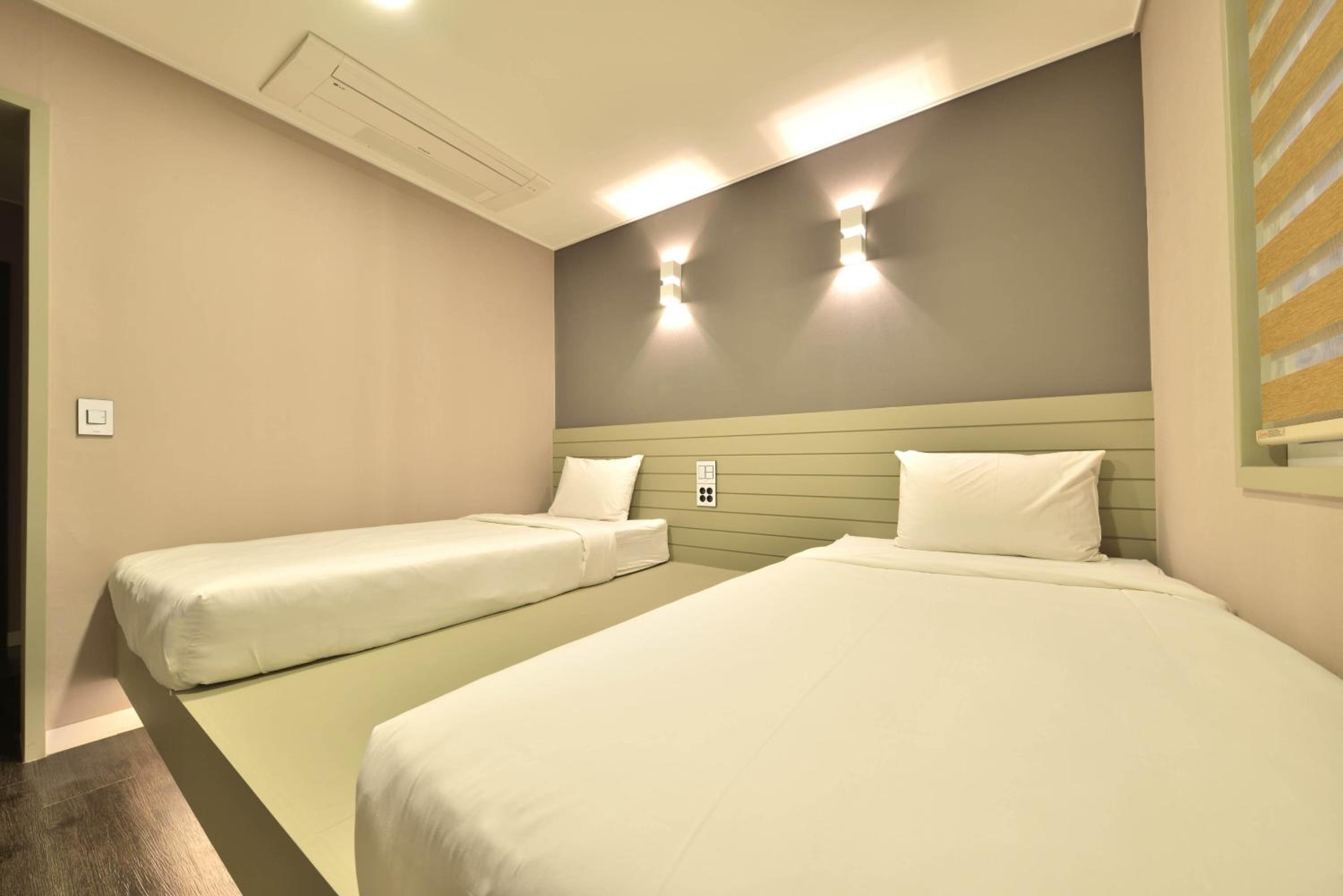Twin Room photo 2