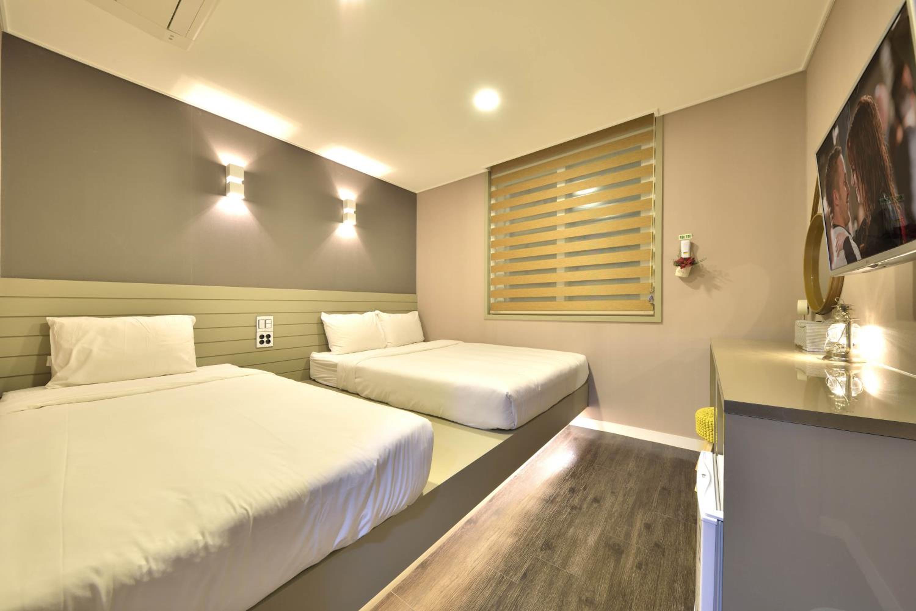 Triple Room photo 2