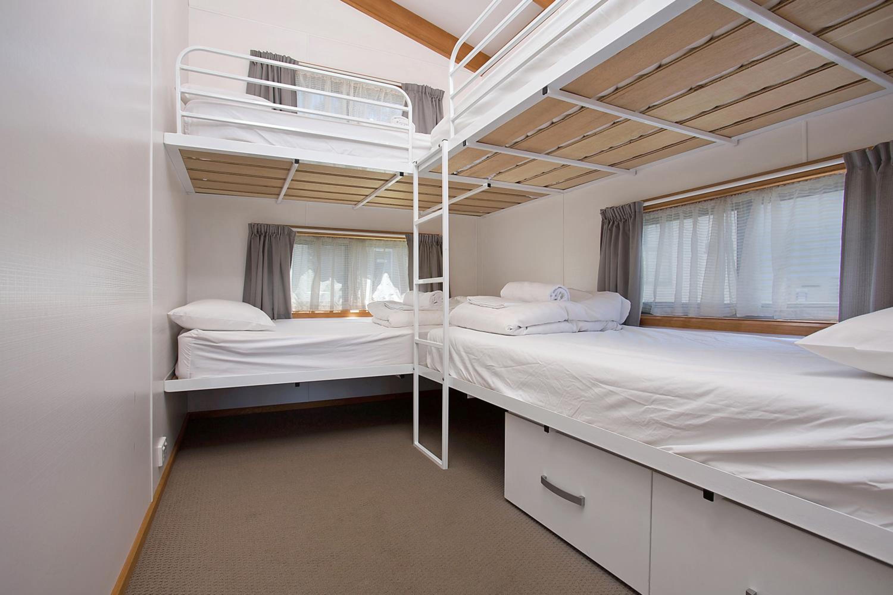 Deluxe Two-Bedroom Cabin photo 3