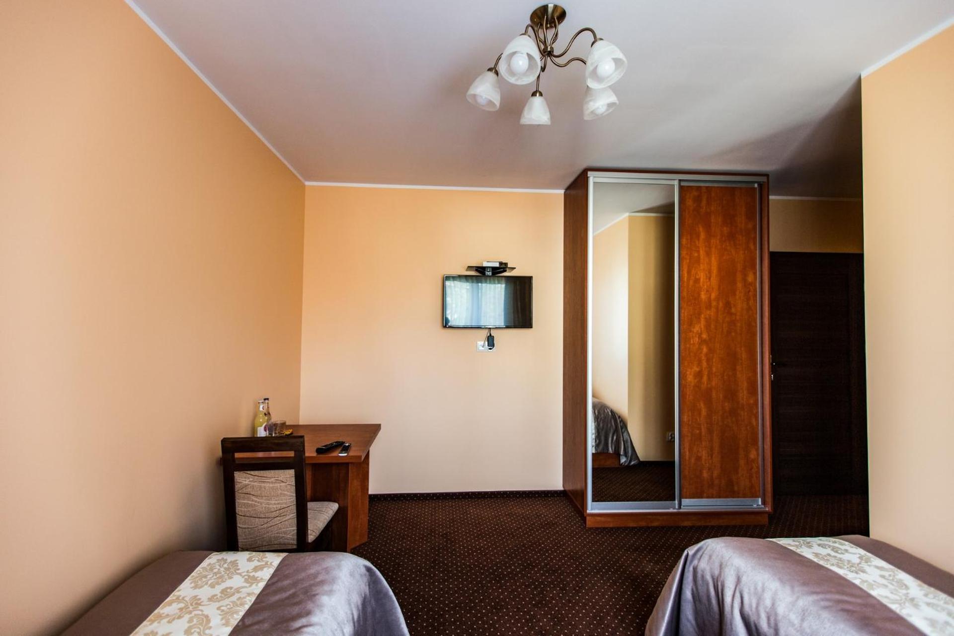 Triple Room - Photo 1