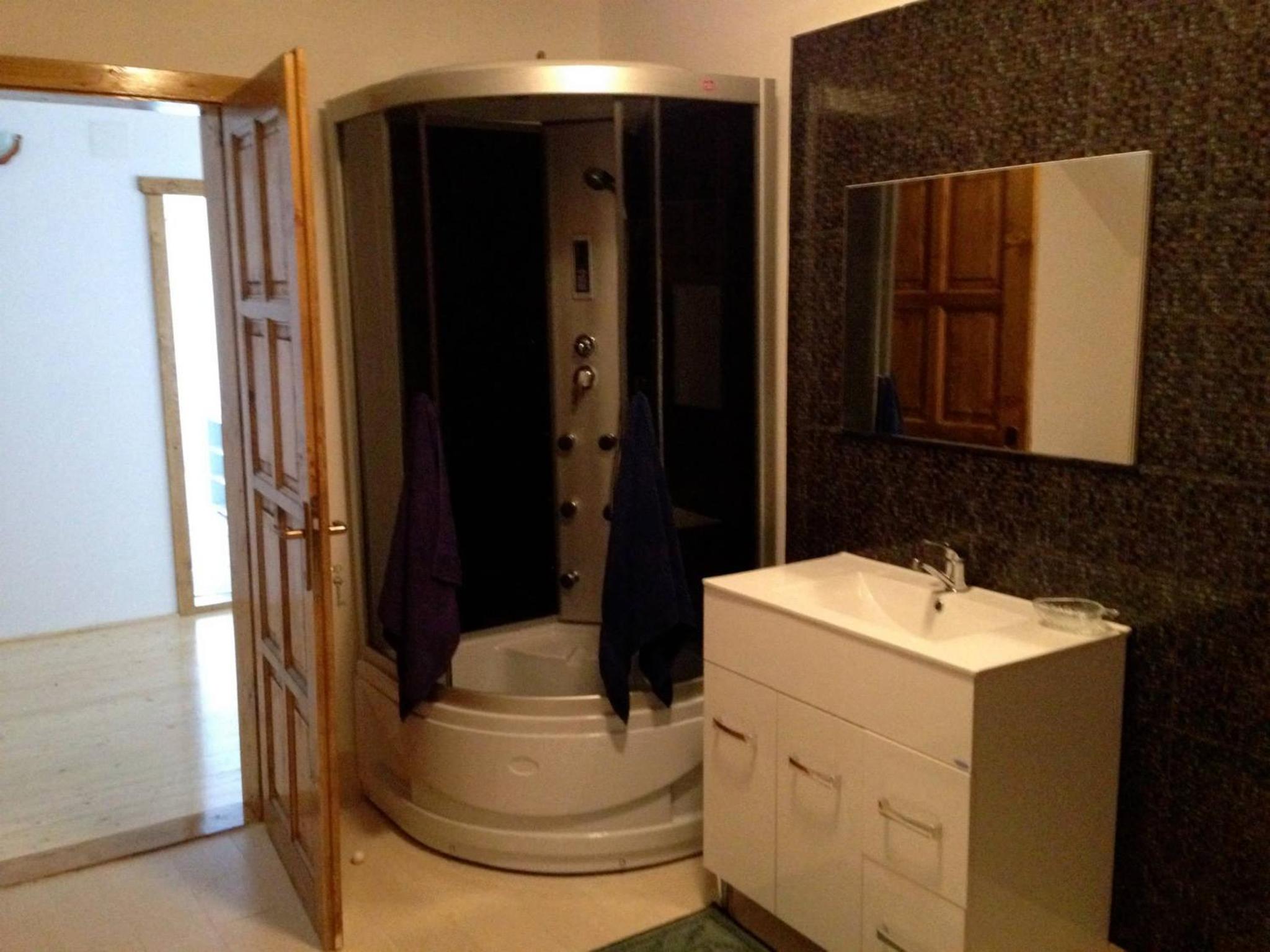 Four-Bedroom House photo 2