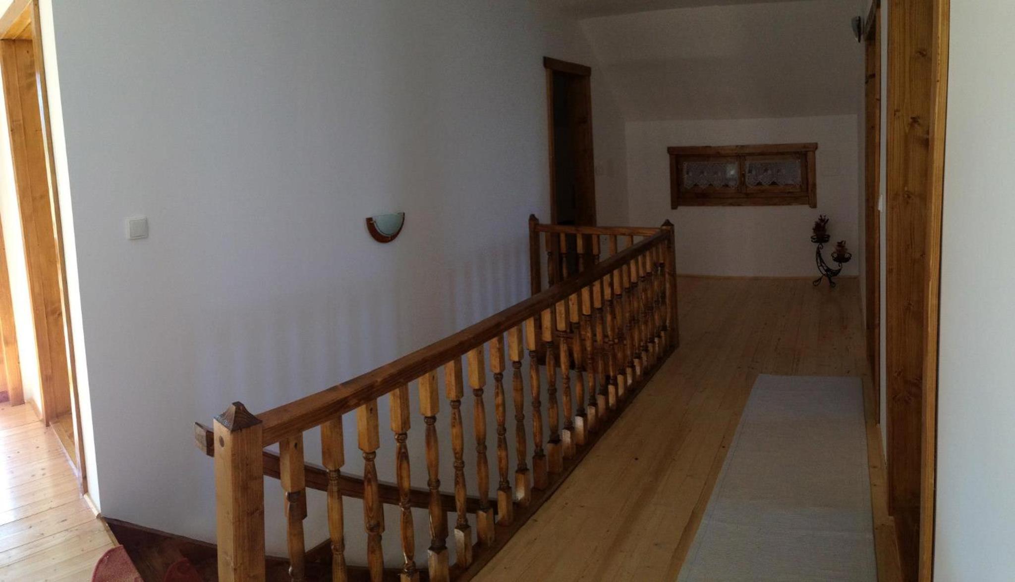 Four-Bedroom House photo 3