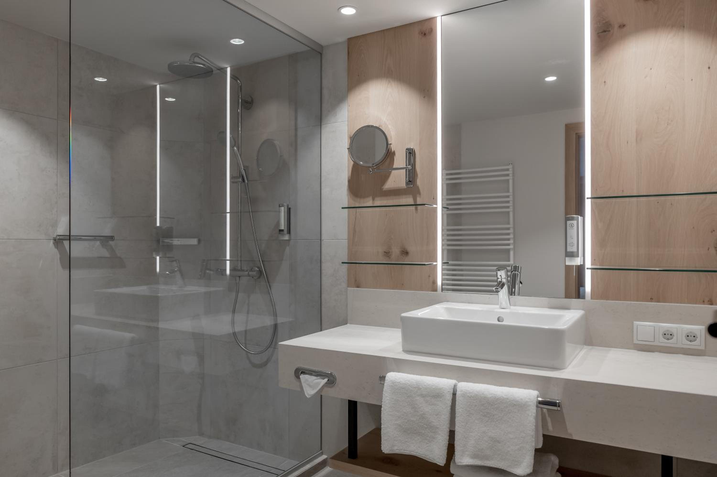 Deluxe Junior Suite