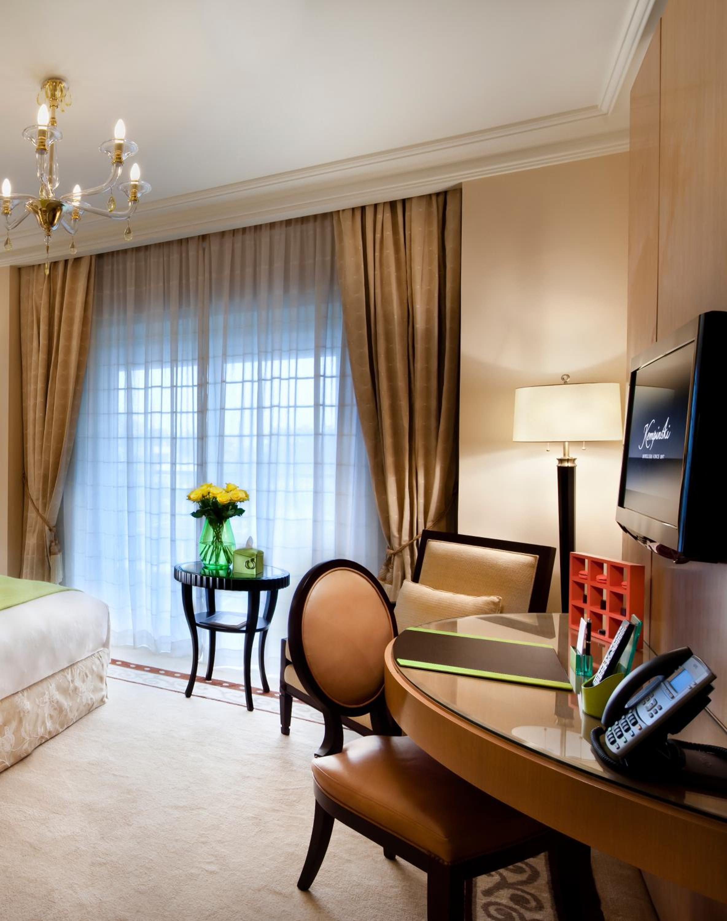 Madina Deluxe Room King - Photo 4