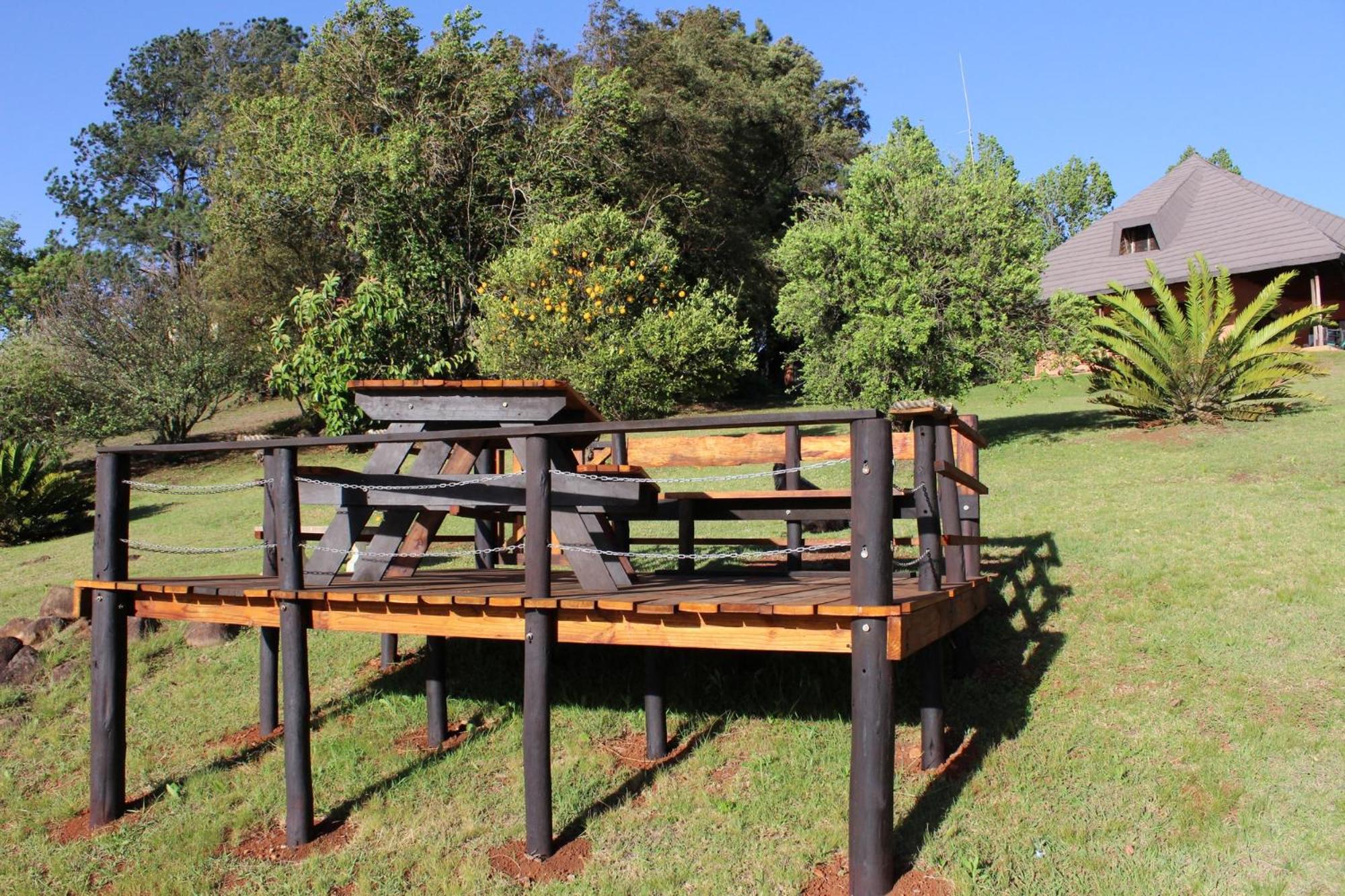 Two-Bedroom Chalet (1-4 people) photo 3
