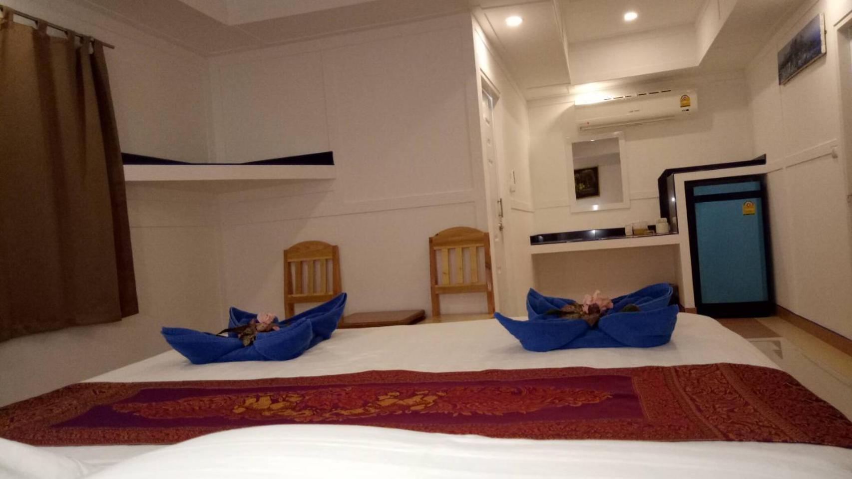 Deluxe Triple Room photo 3