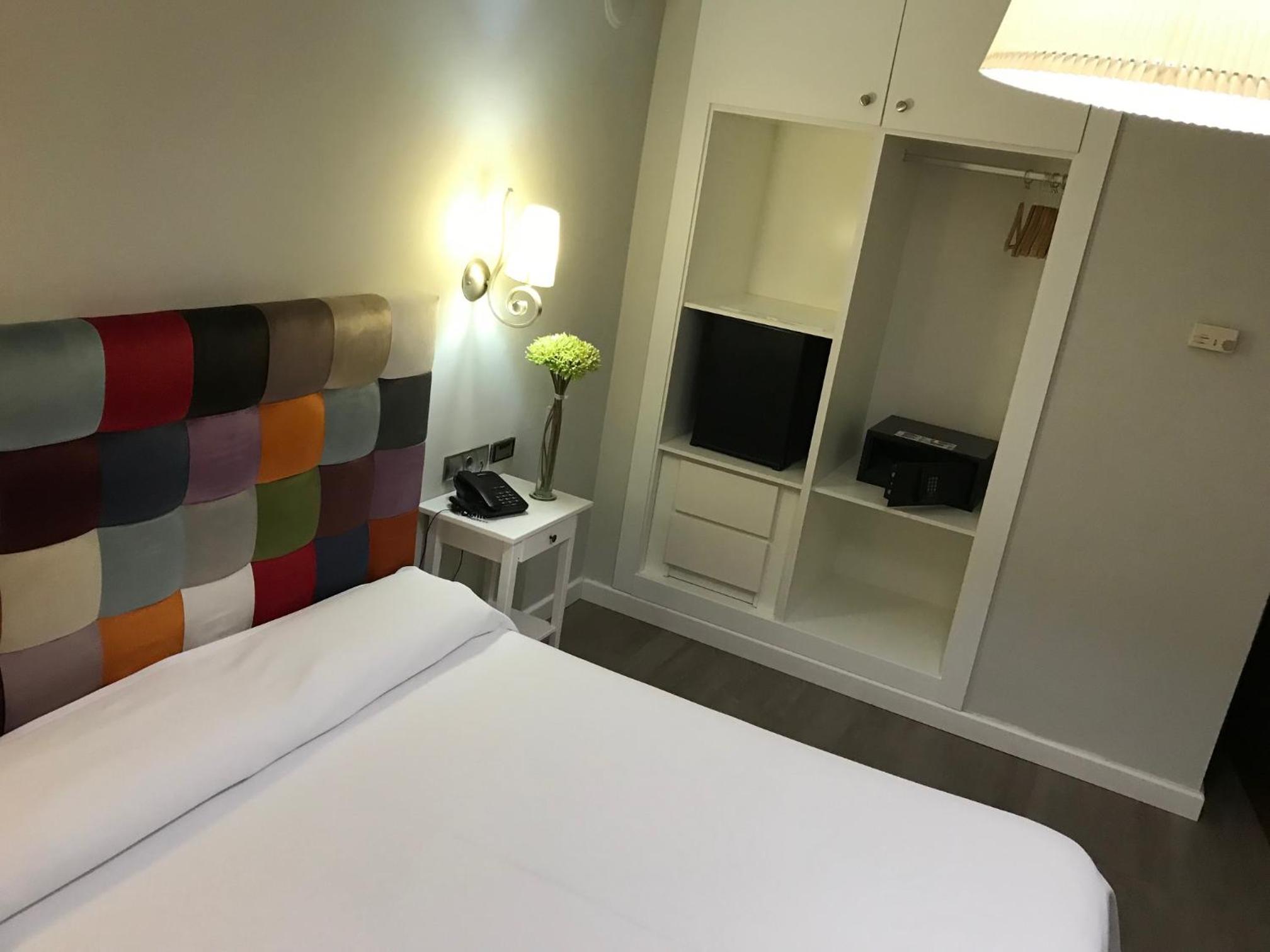 Superior Double Room - Photo 2