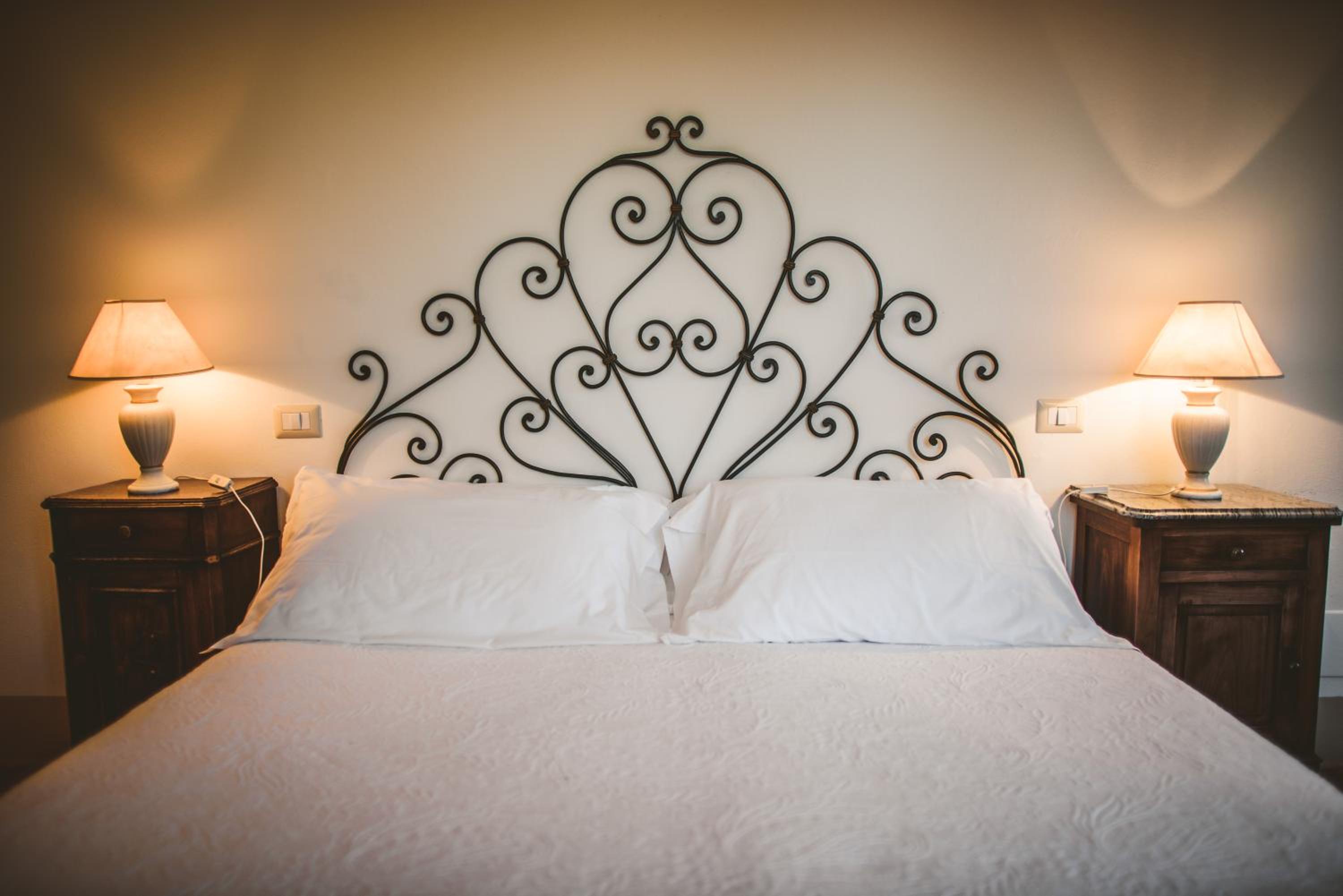 Double Room - Photo 7