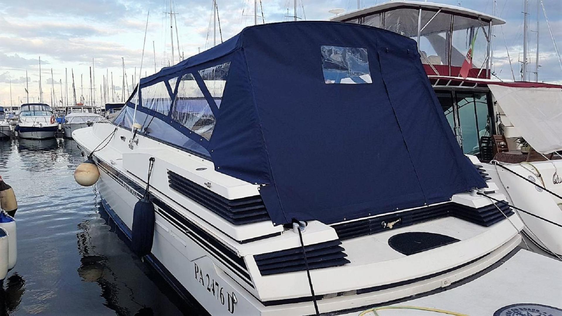 Two-Cabin Boat - Photo 12