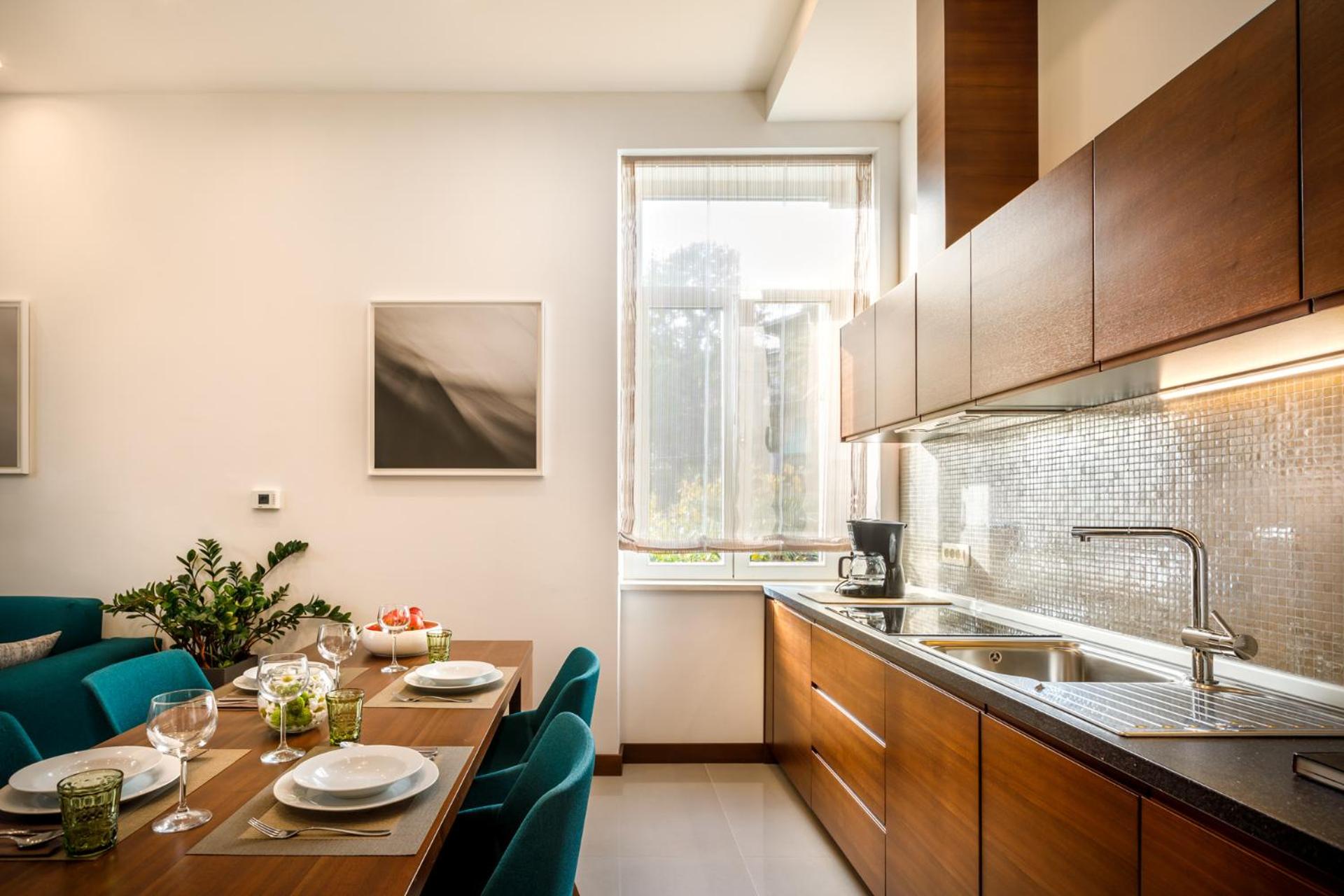 One-Bedroom Apartment - Photo 10