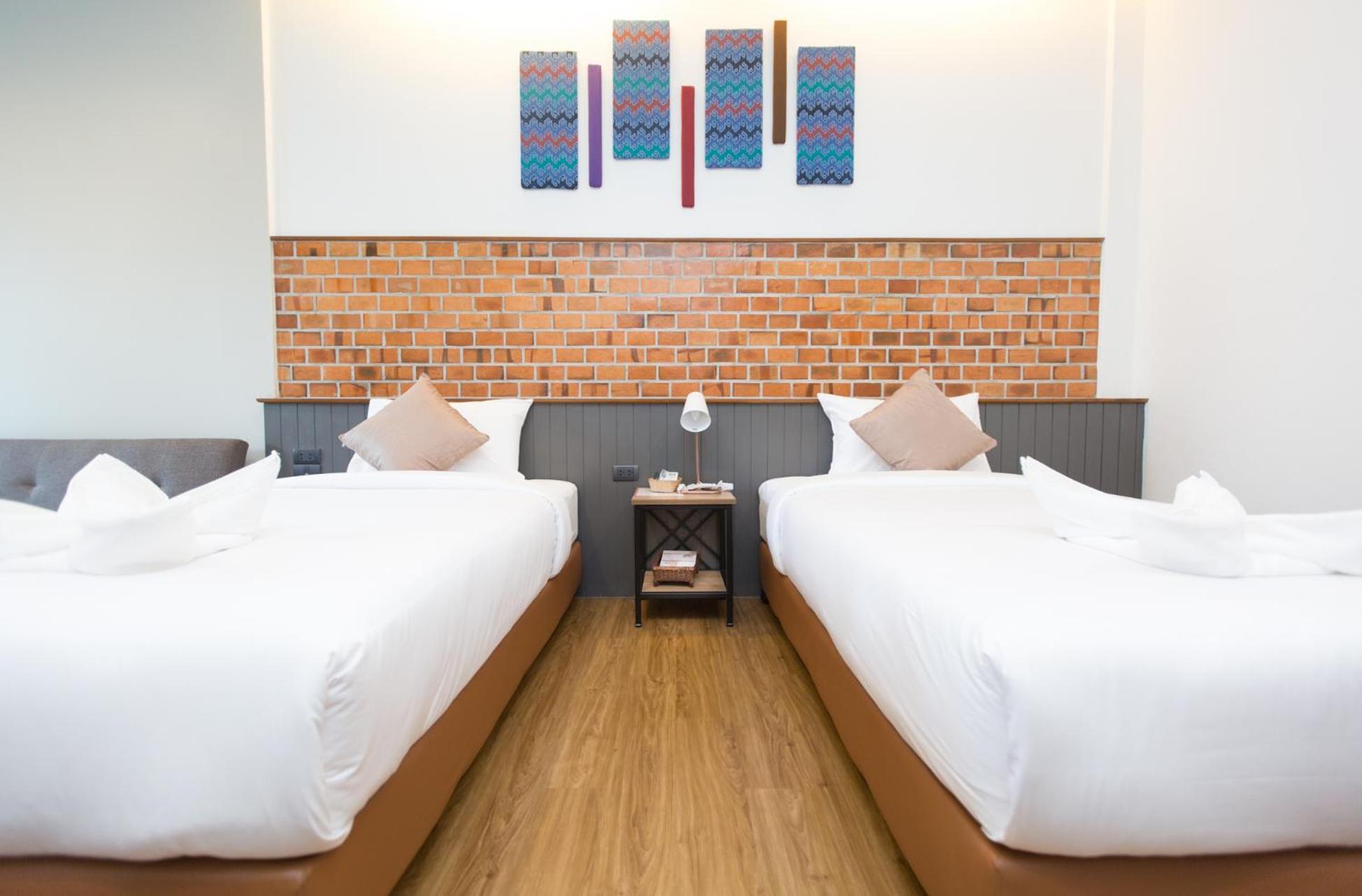 Deluxe Twin Room