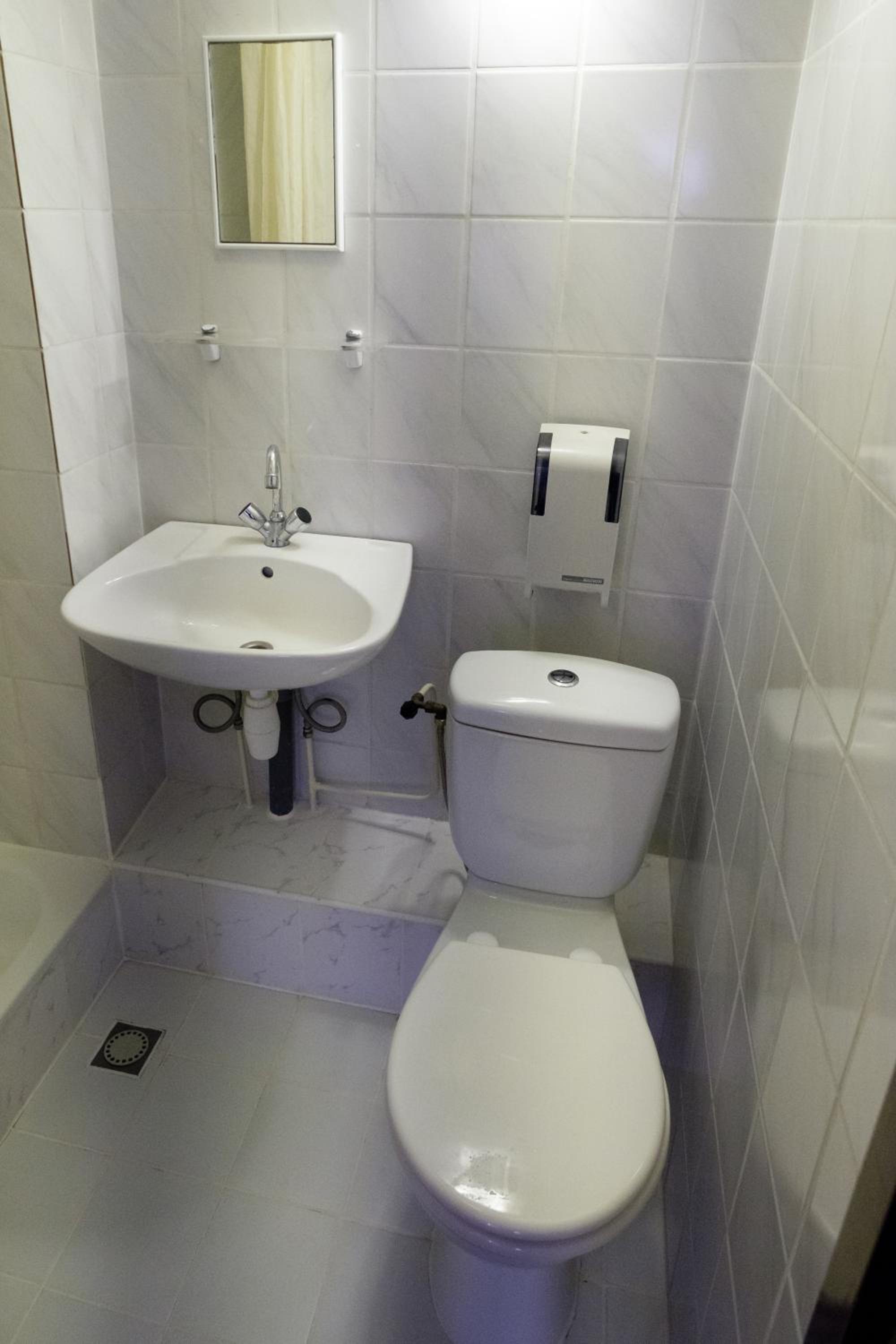 Budget Double Room photo 2