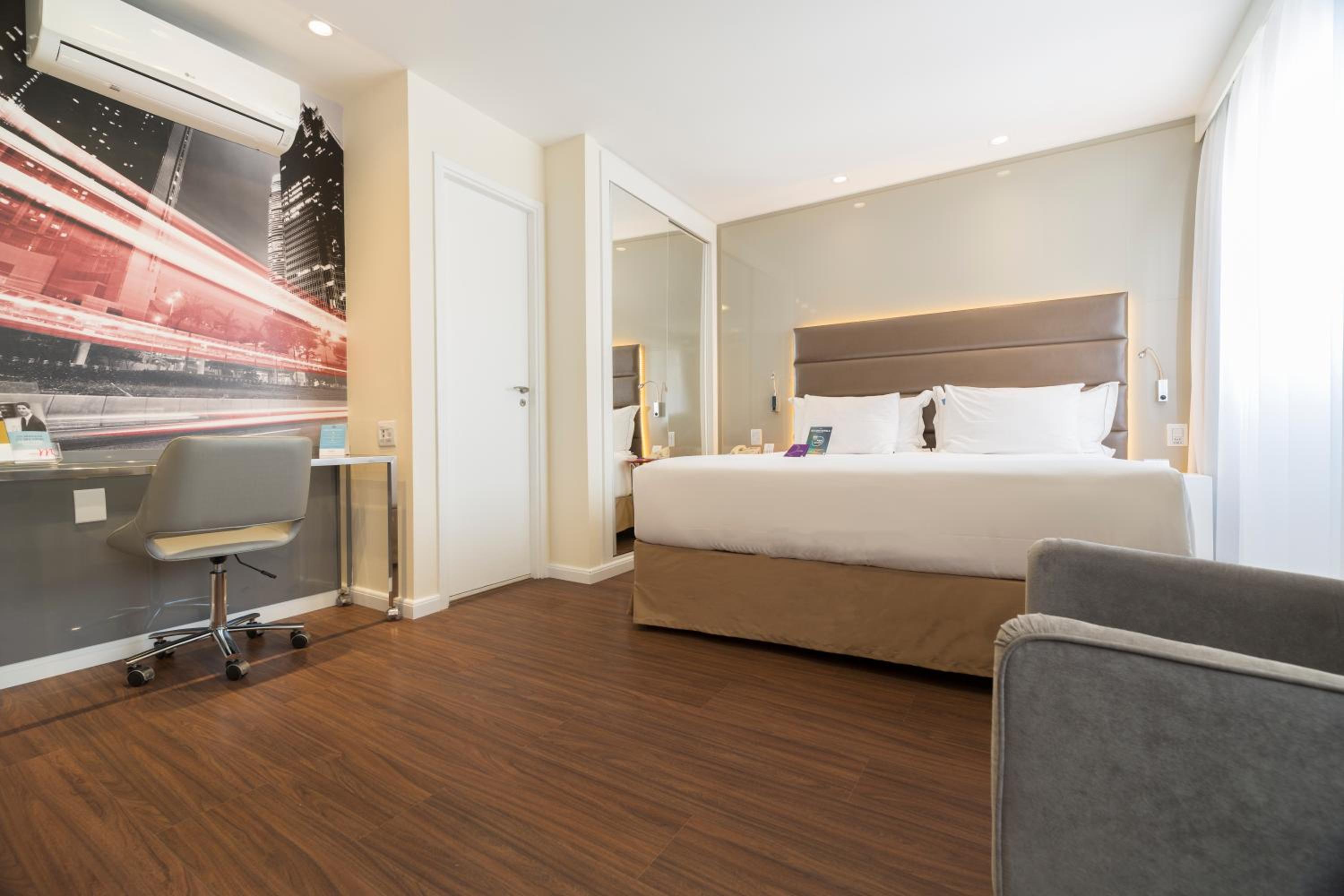 Superior King Room - Photo 6