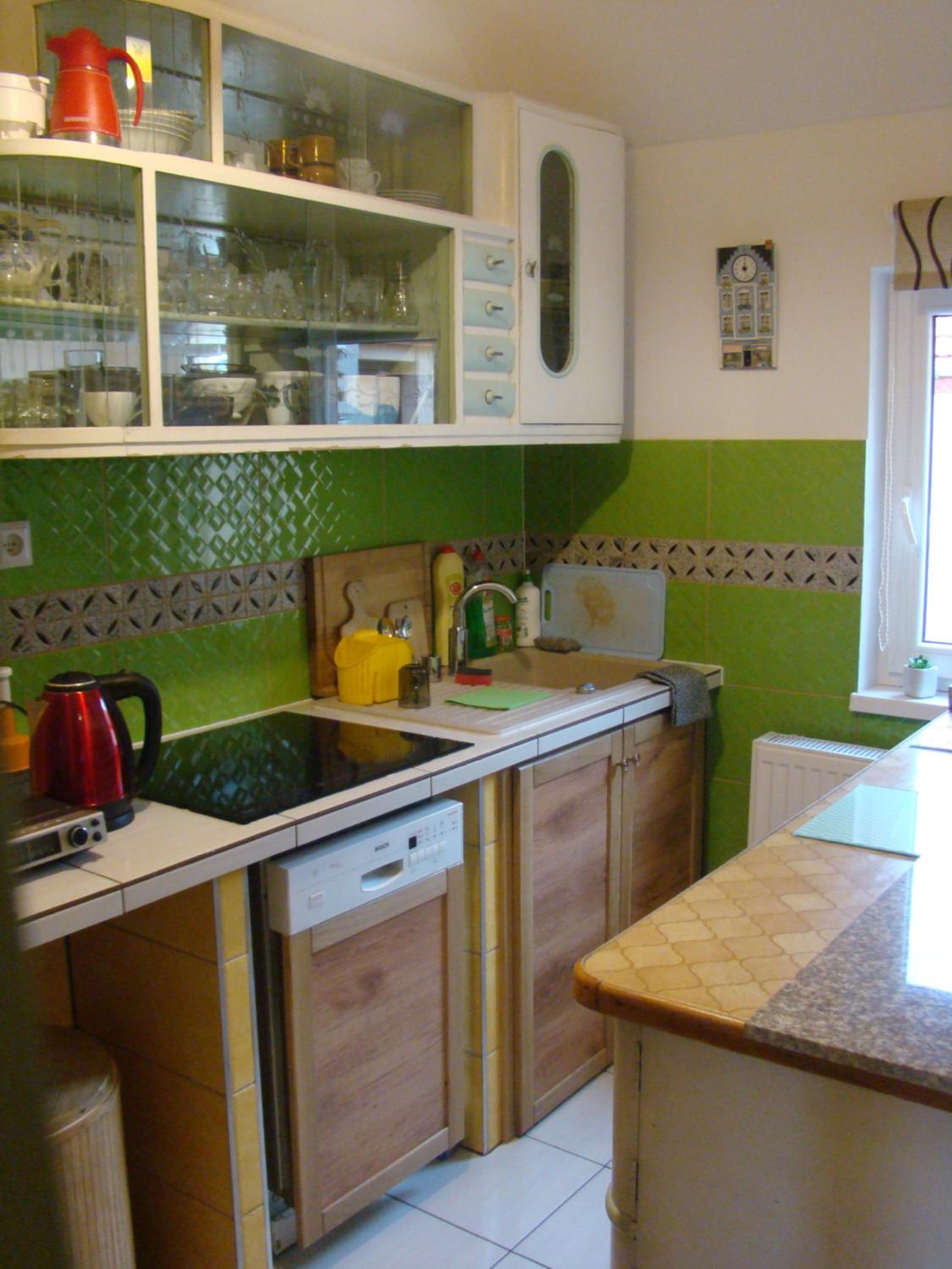 Three-Bedroom Apartment - Photo 4