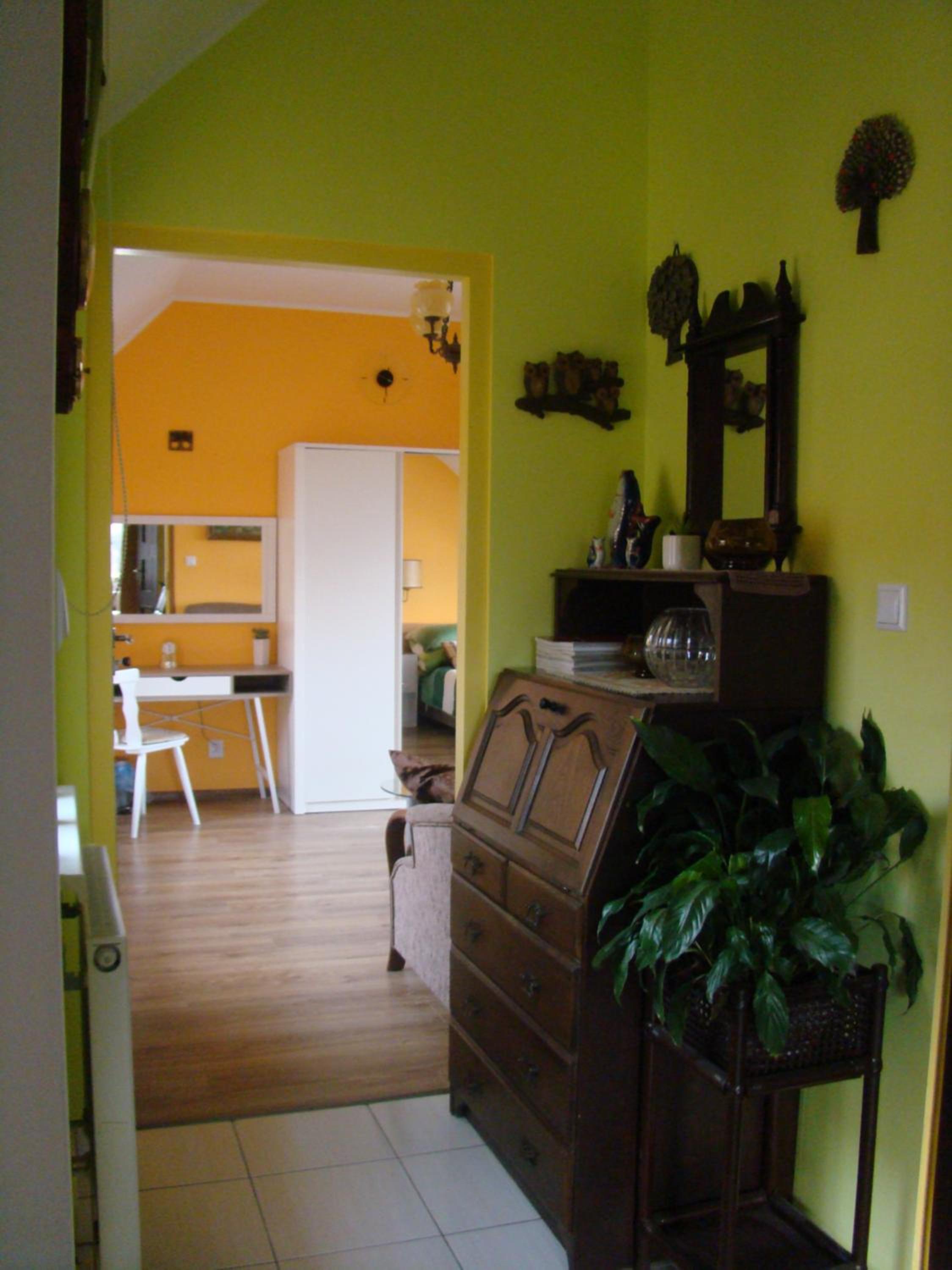 Three-Bedroom Apartment - Photo 5