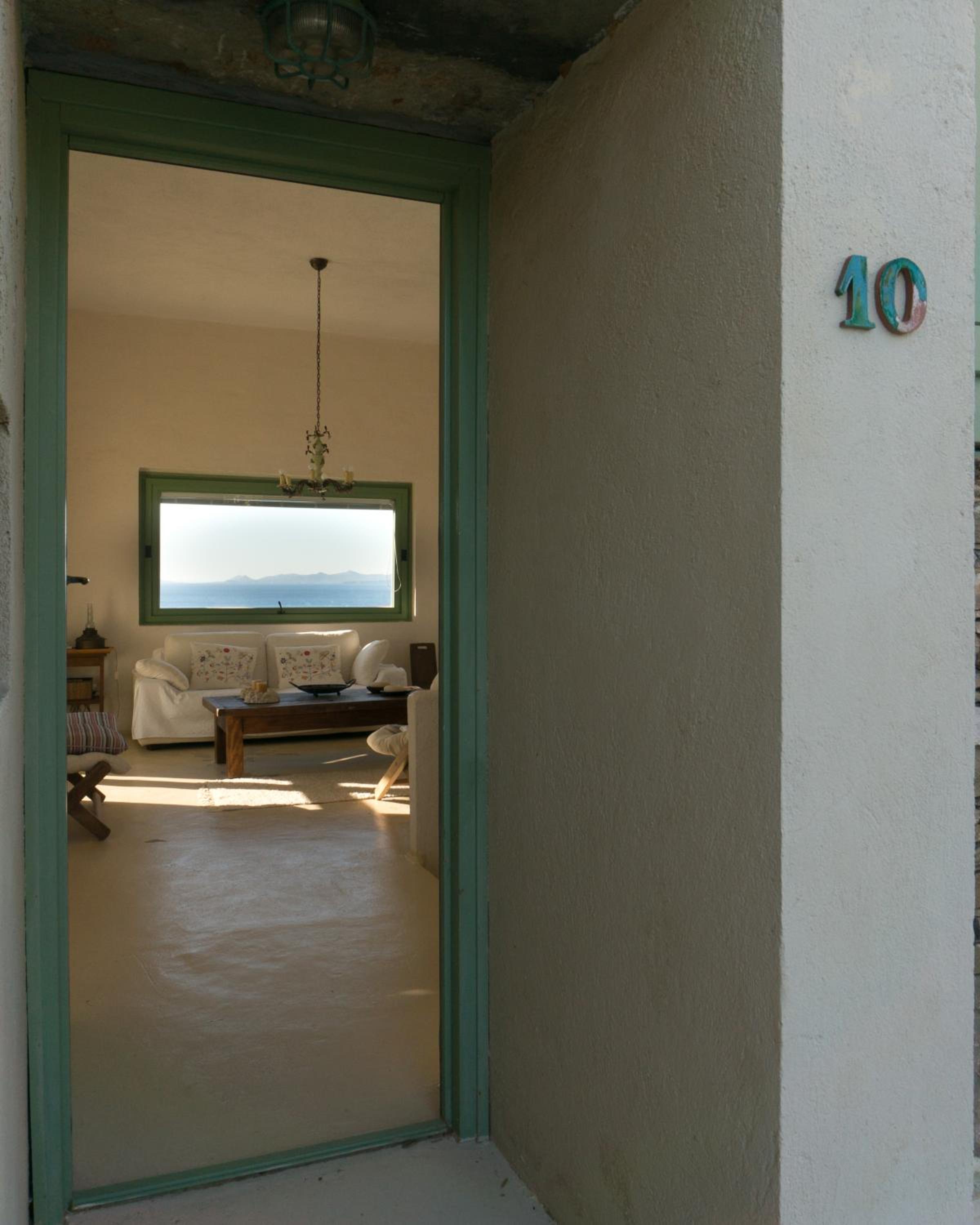 Villa with Sea View - Photo 30