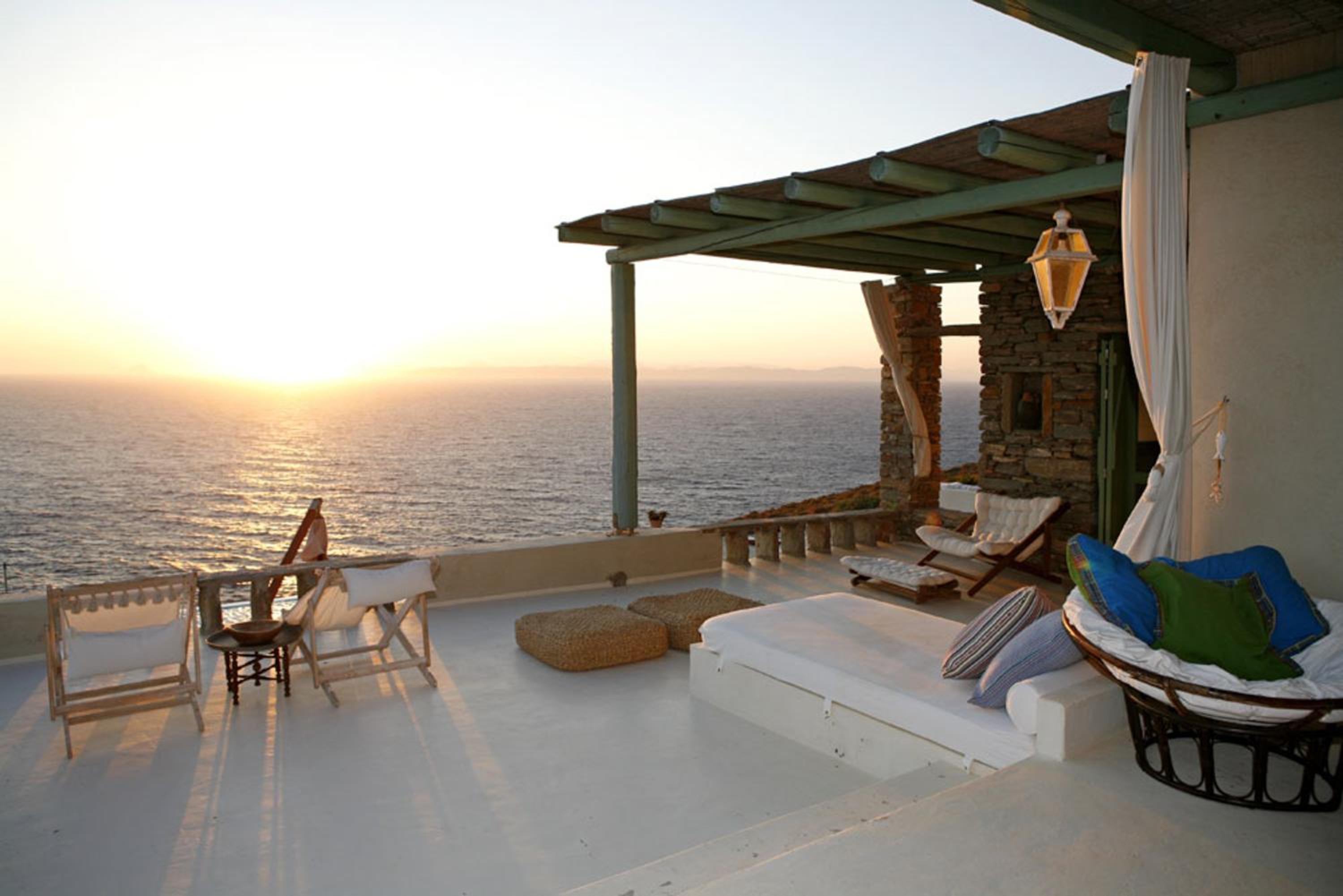 Villa with Sea View - Photo 29