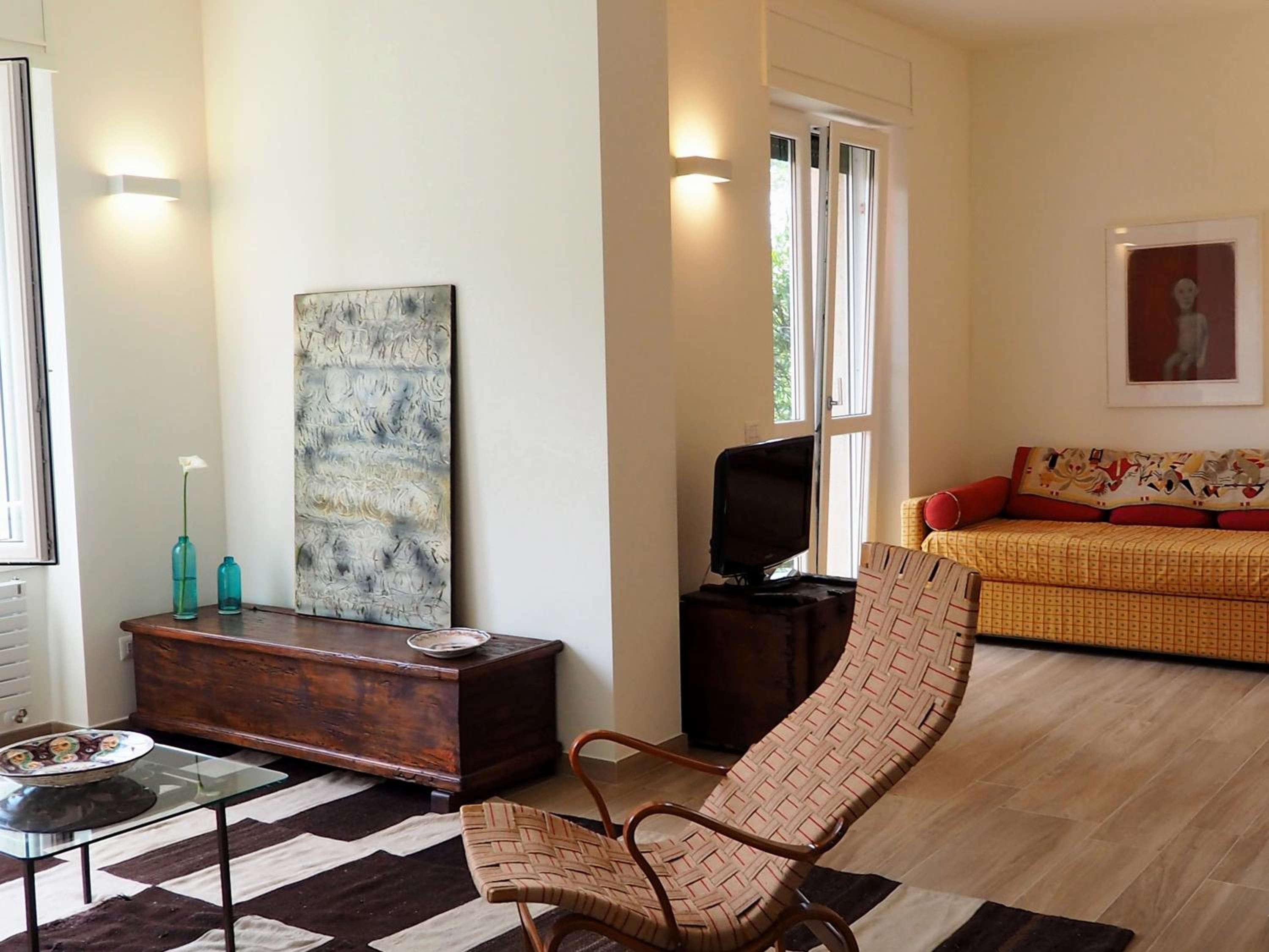 Three-Bedroom Apartment - Photo 68