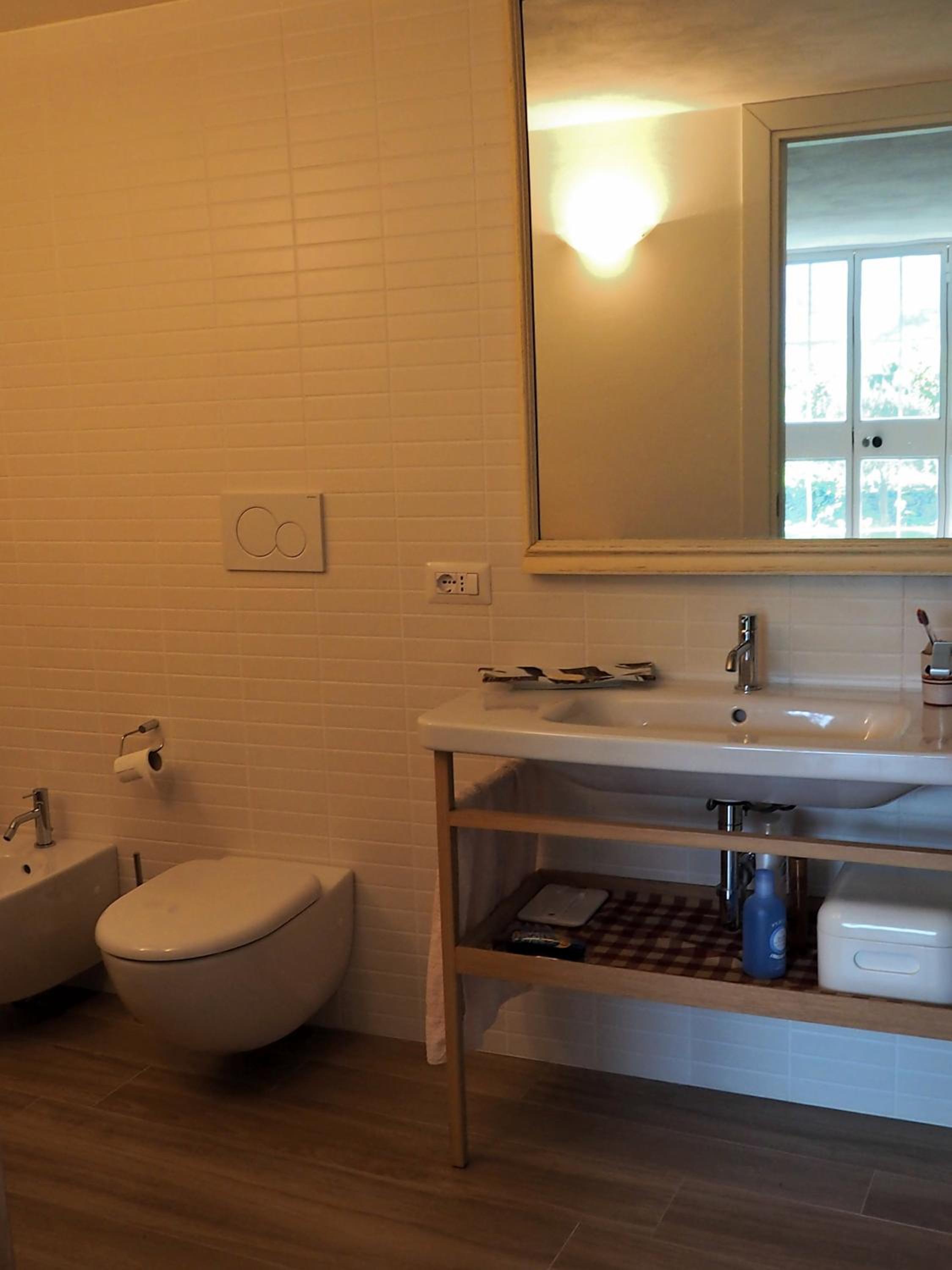 Three-Bedroom Apartment - Photo 60