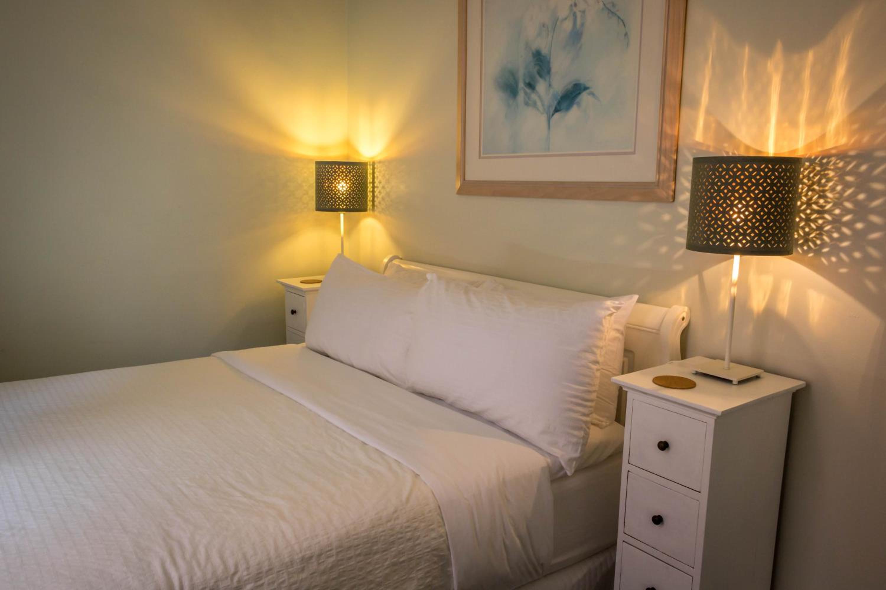 Jocelyn Queen Room photo 3