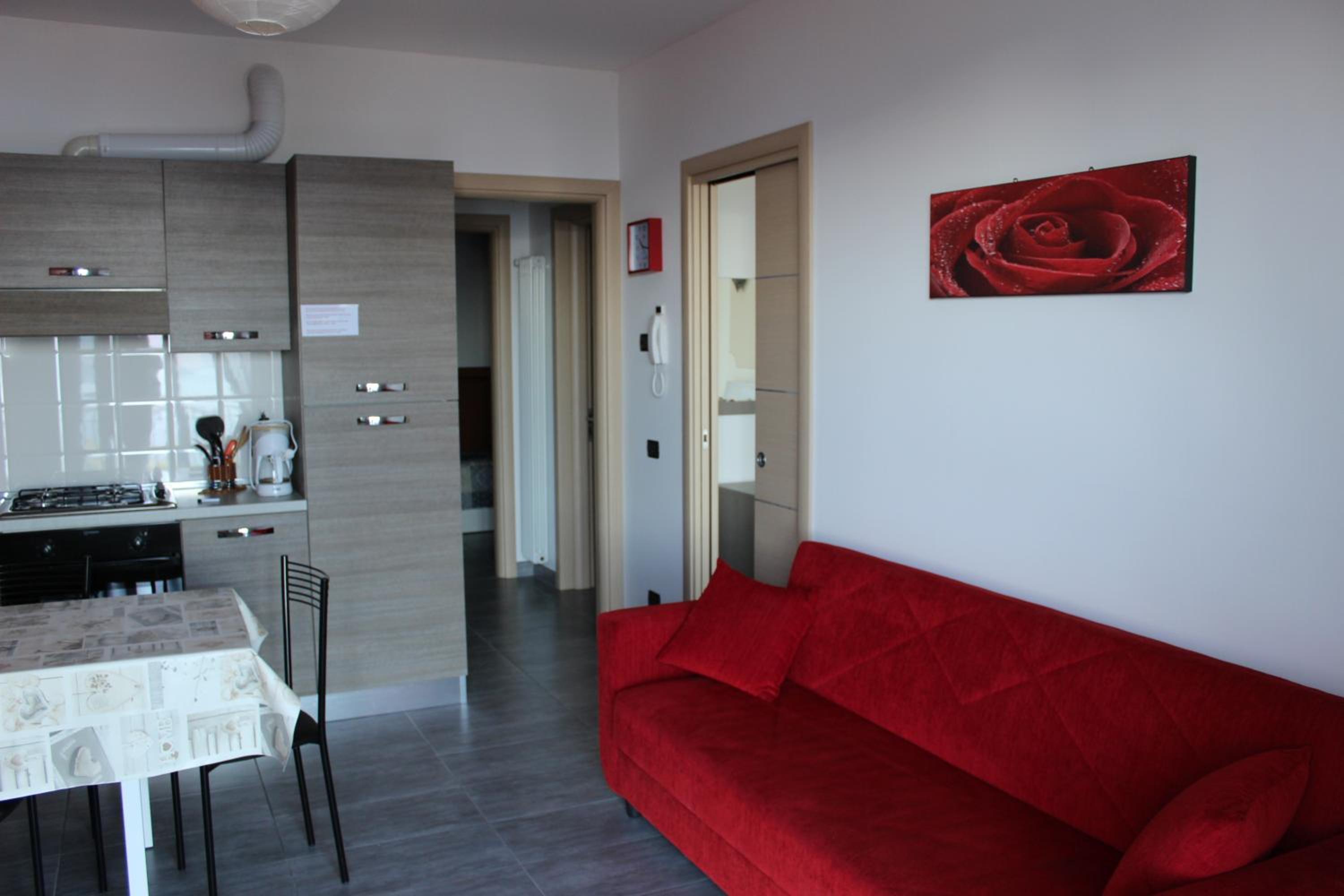 Two-Bedroom House with Lake View