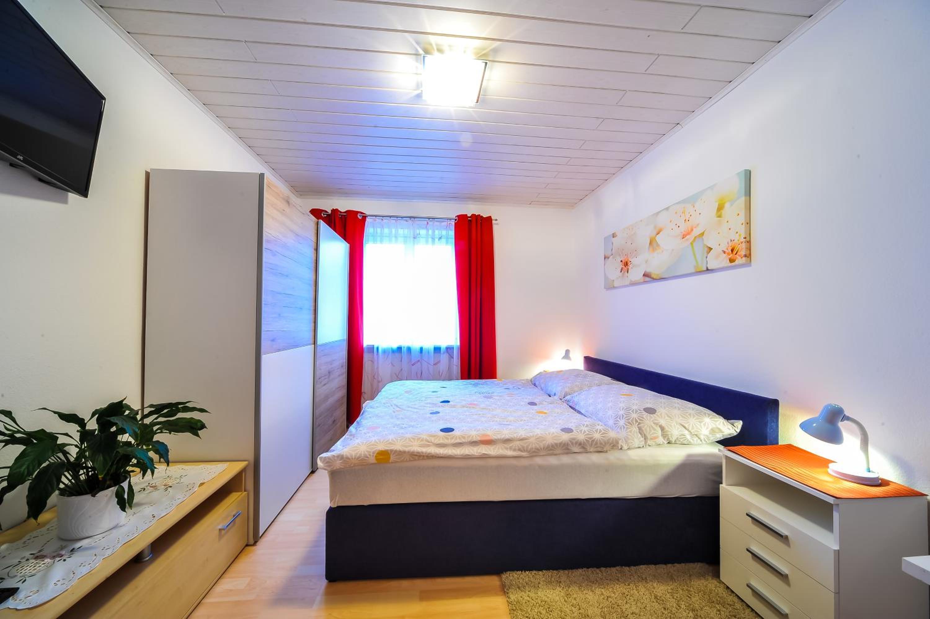 Double Room - Photo 1