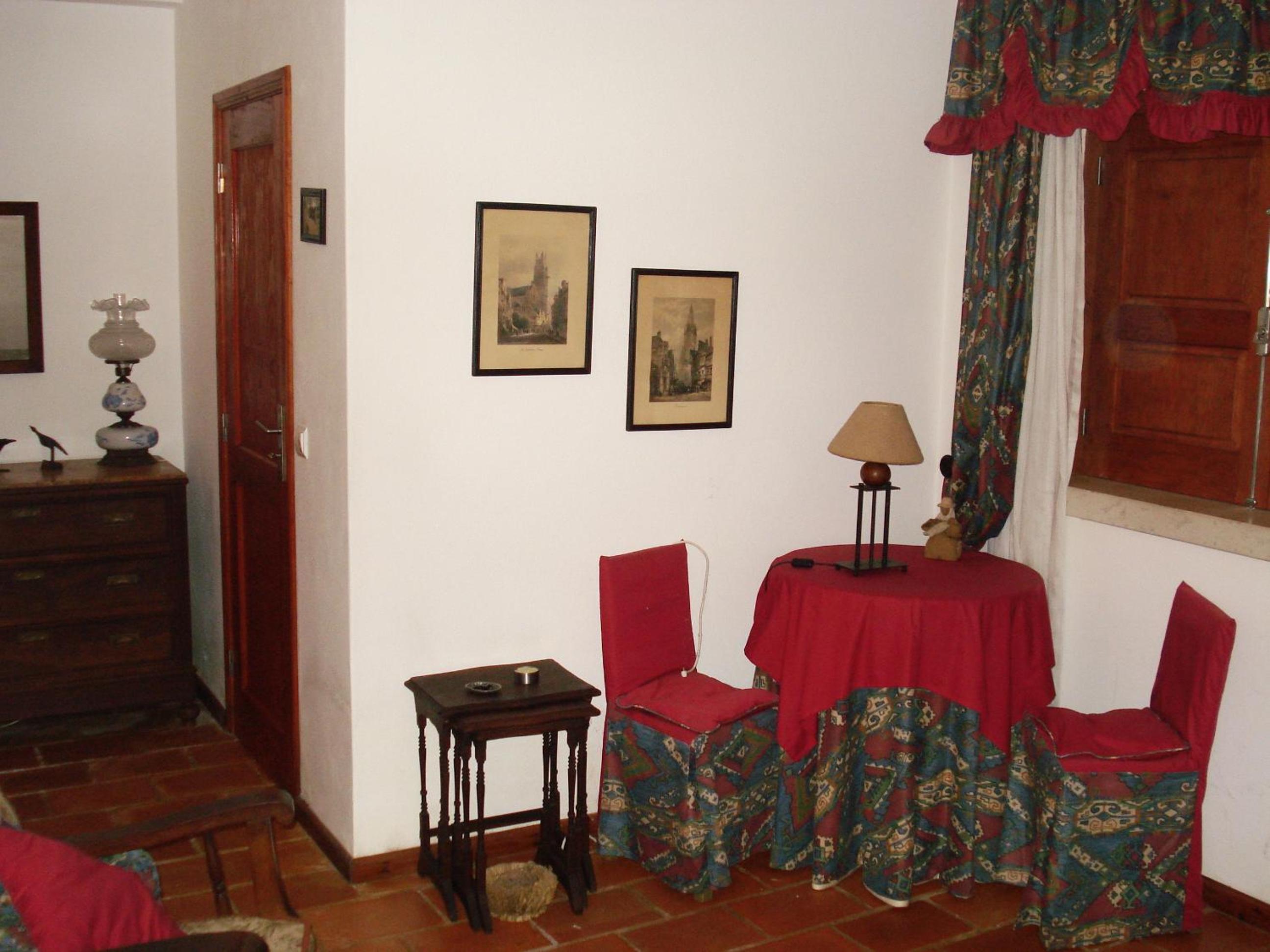 Double Room With Private Bathroom - Photo 2