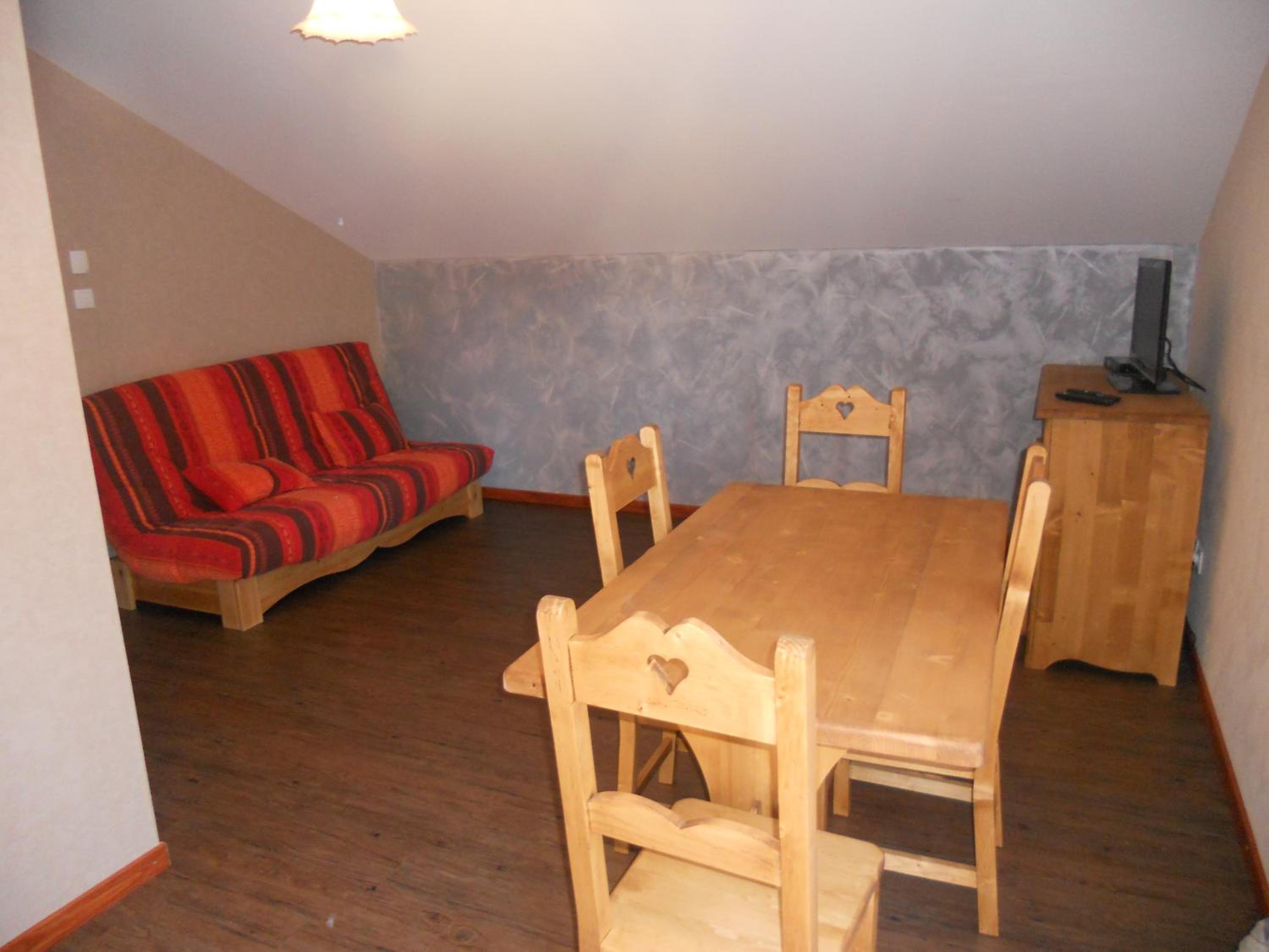 Standard Suite - Photo 2