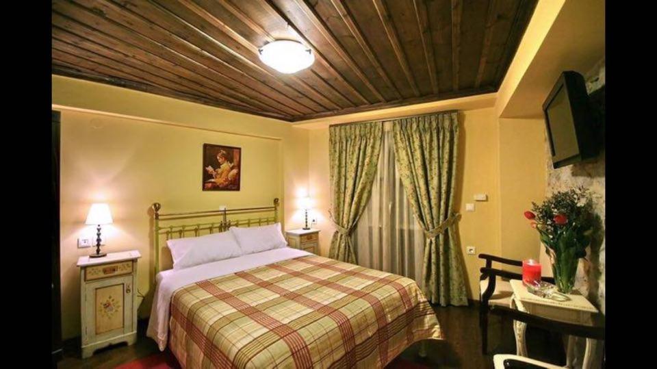 Double Room With Mountain View