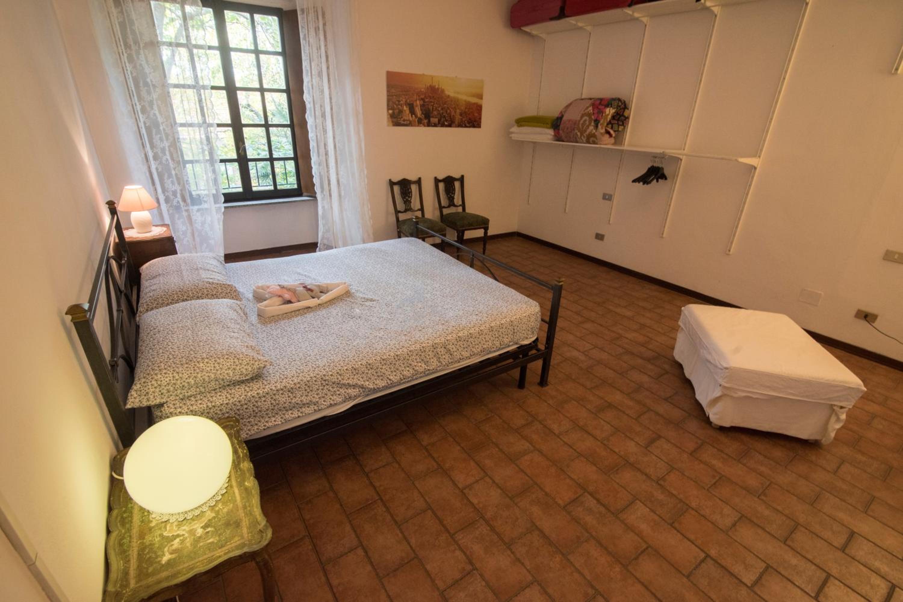 Apartment with Garden View - Photo 8