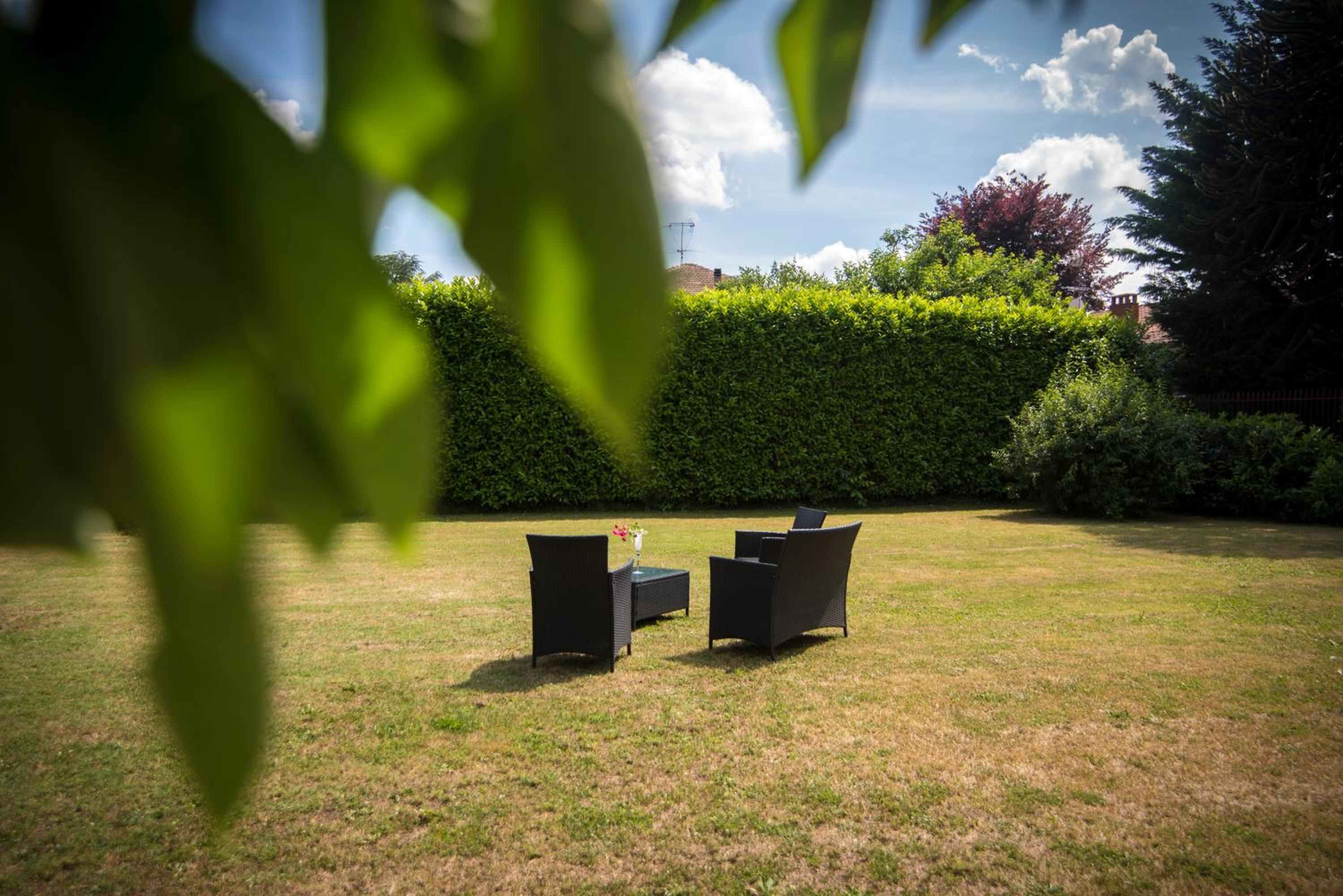 Apartment with Garden View - Photo 17