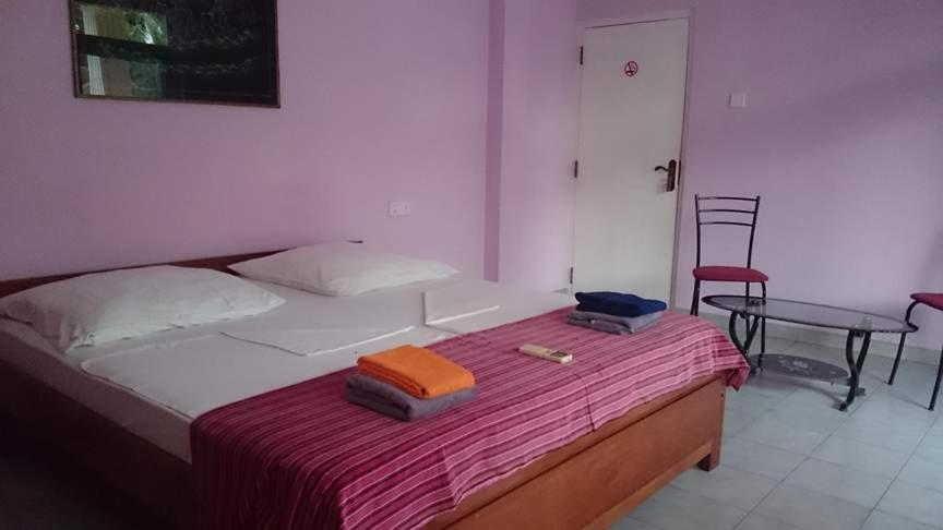 Double Room with Private Bathroom photo 3